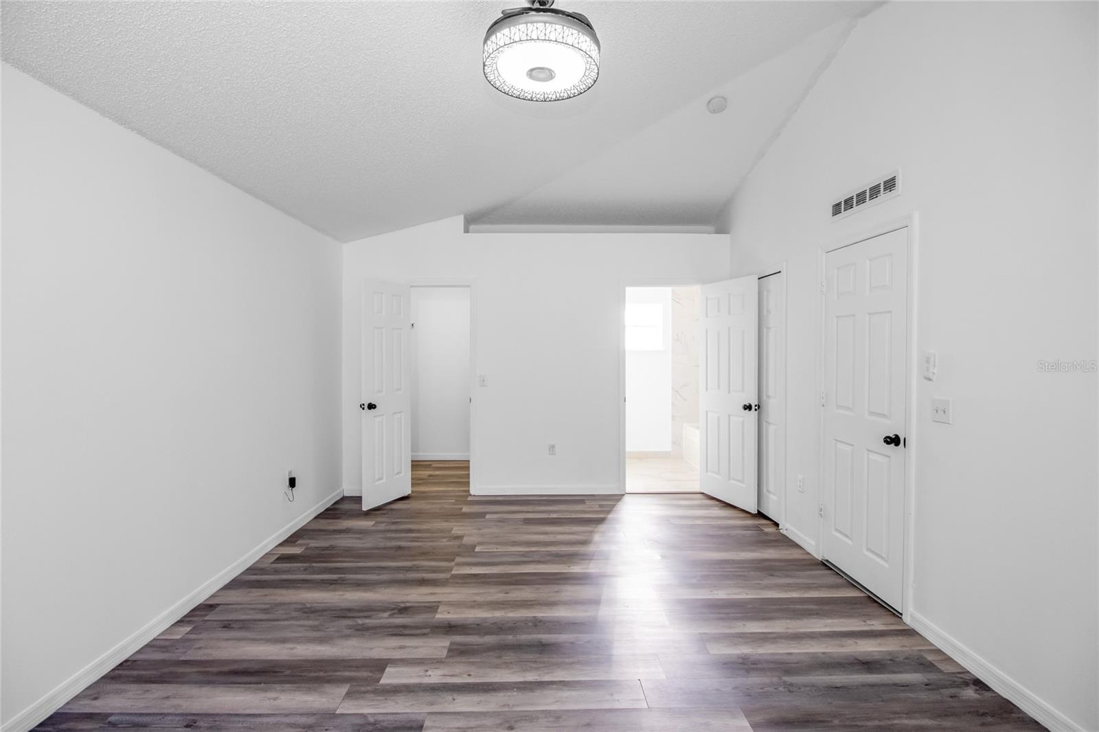 Image 28 of 30 For 1552 Deltona Boulevard