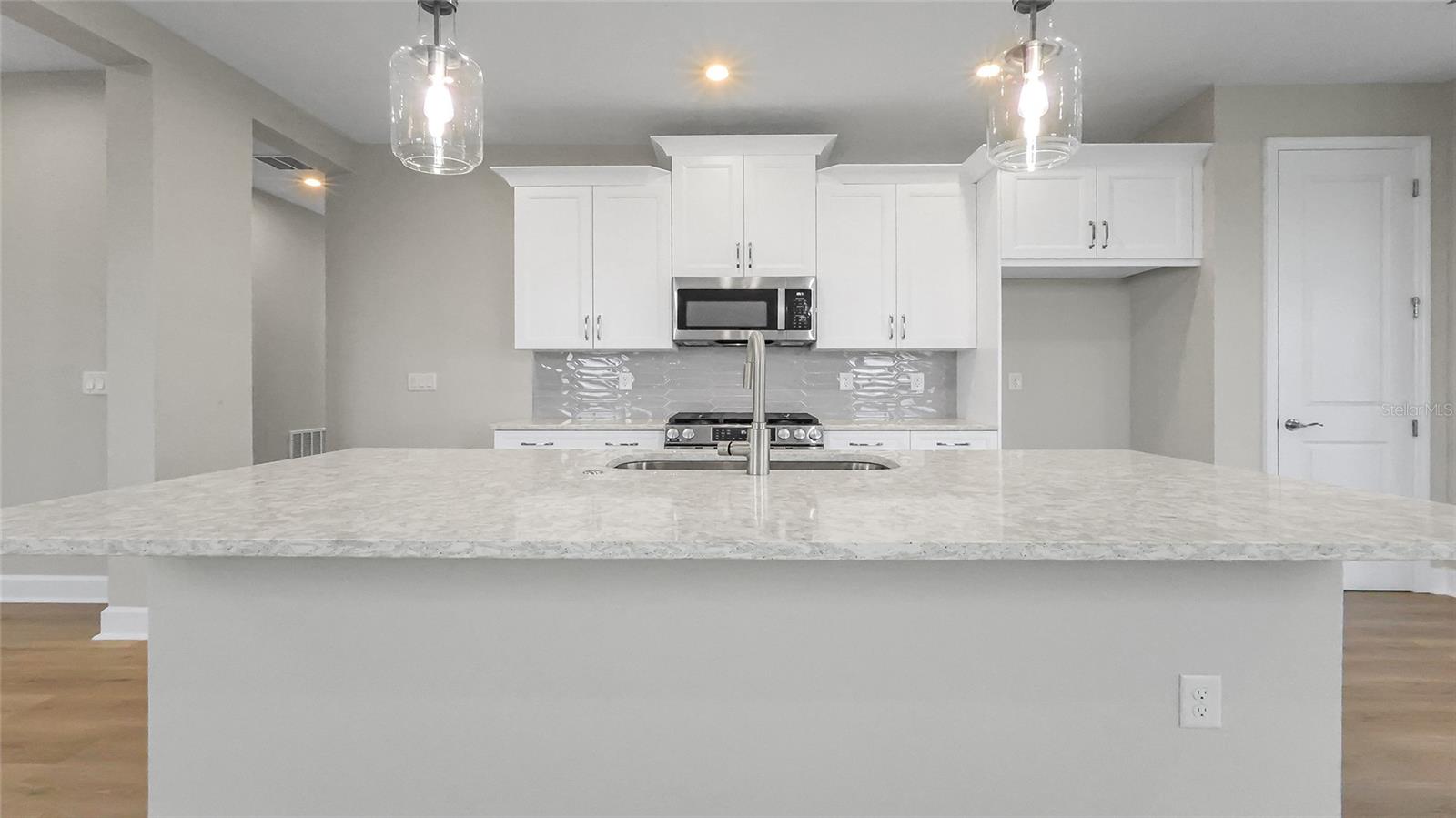 Image 15 of 84 For 570 Hammock Oaks Boulevard