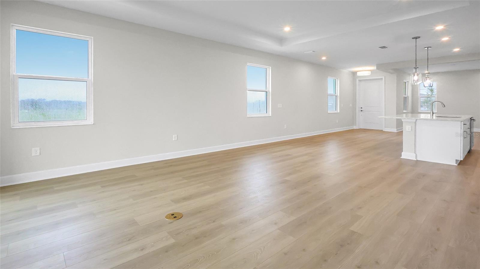 Image 19 of 84 For 570 Hammock Oaks Boulevard