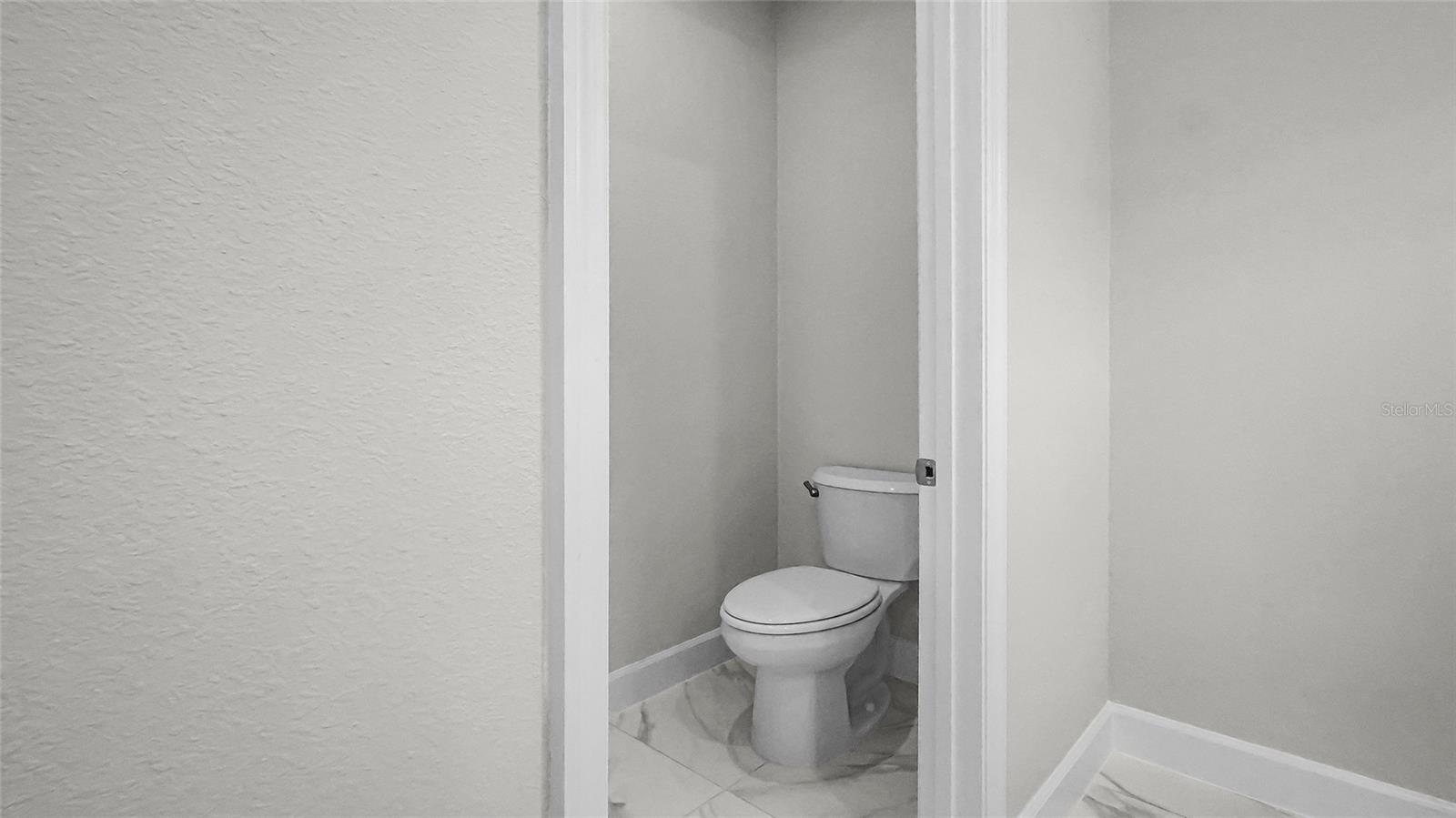 Image 27 of 84 For 570 Hammock Oaks Boulevard