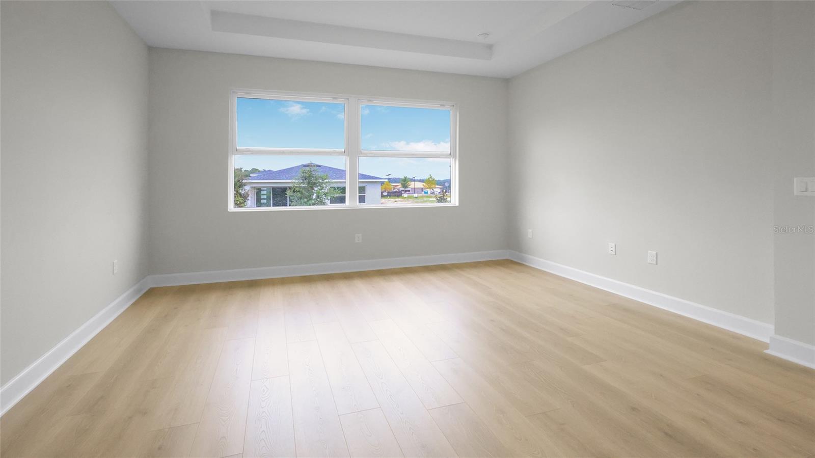 Image 32 of 84 For 570 Hammock Oaks Boulevard