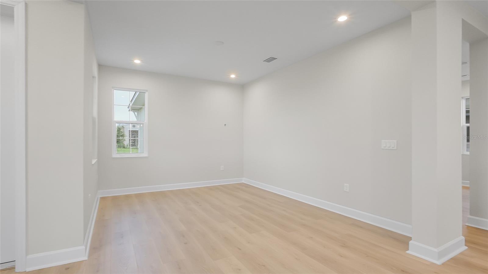 Image 55 of 84 For 570 Hammock Oaks Boulevard