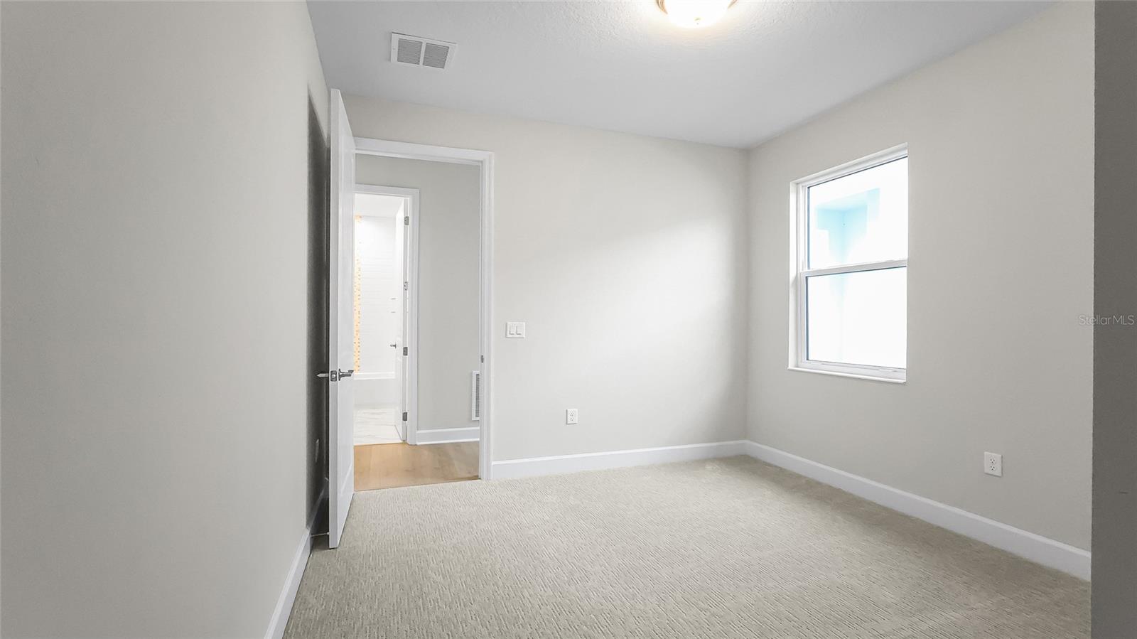 Image 63 of 84 For 570 Hammock Oaks Boulevard