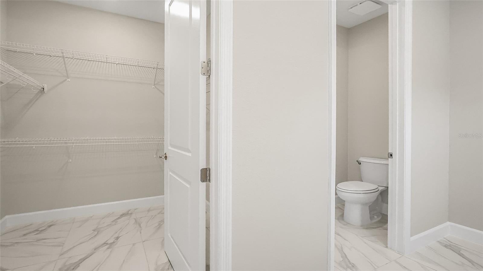 Image 69 of 84 For 570 Hammock Oaks Boulevard