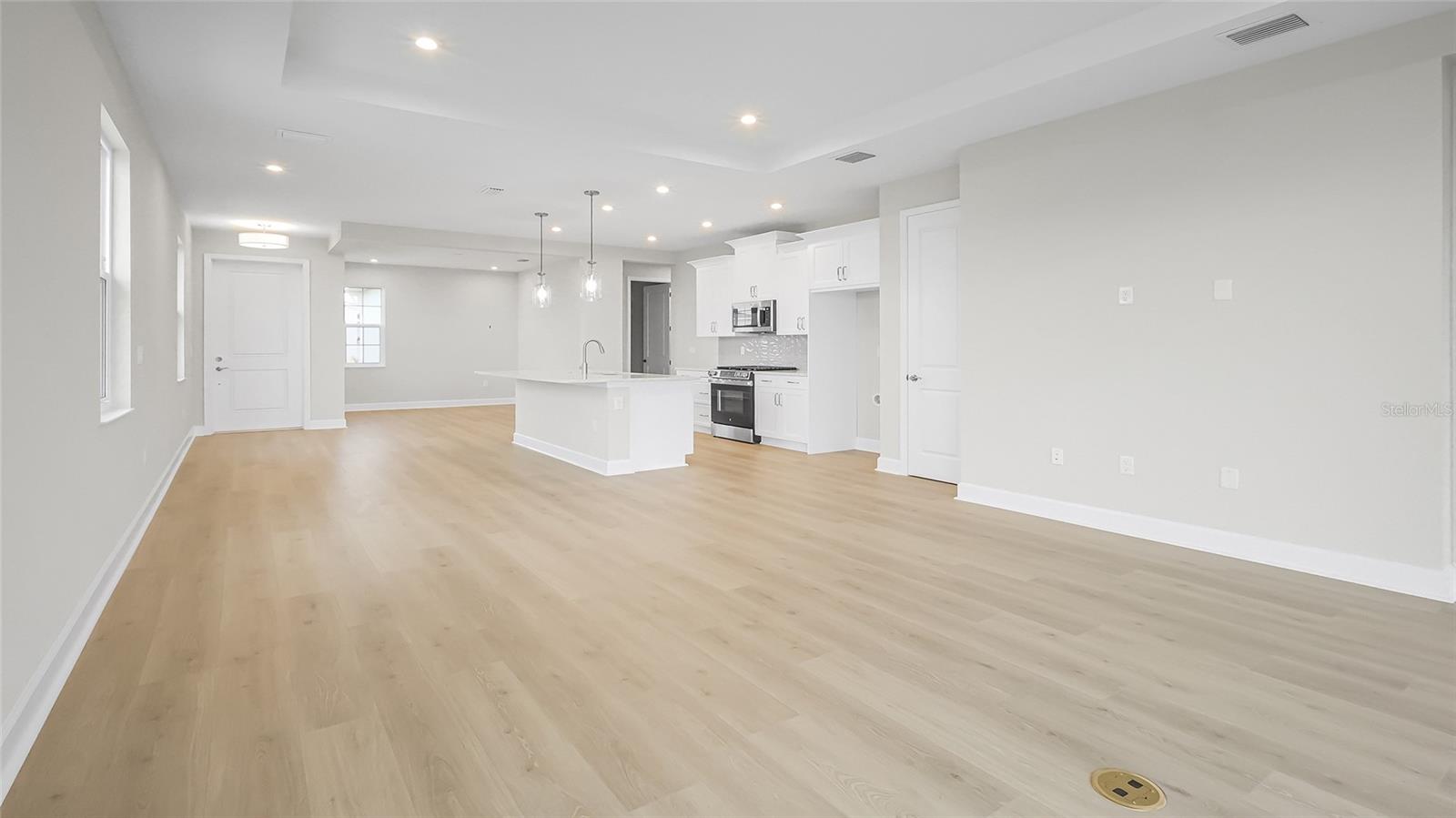 Image 73 of 84 For 570 Hammock Oaks Boulevard