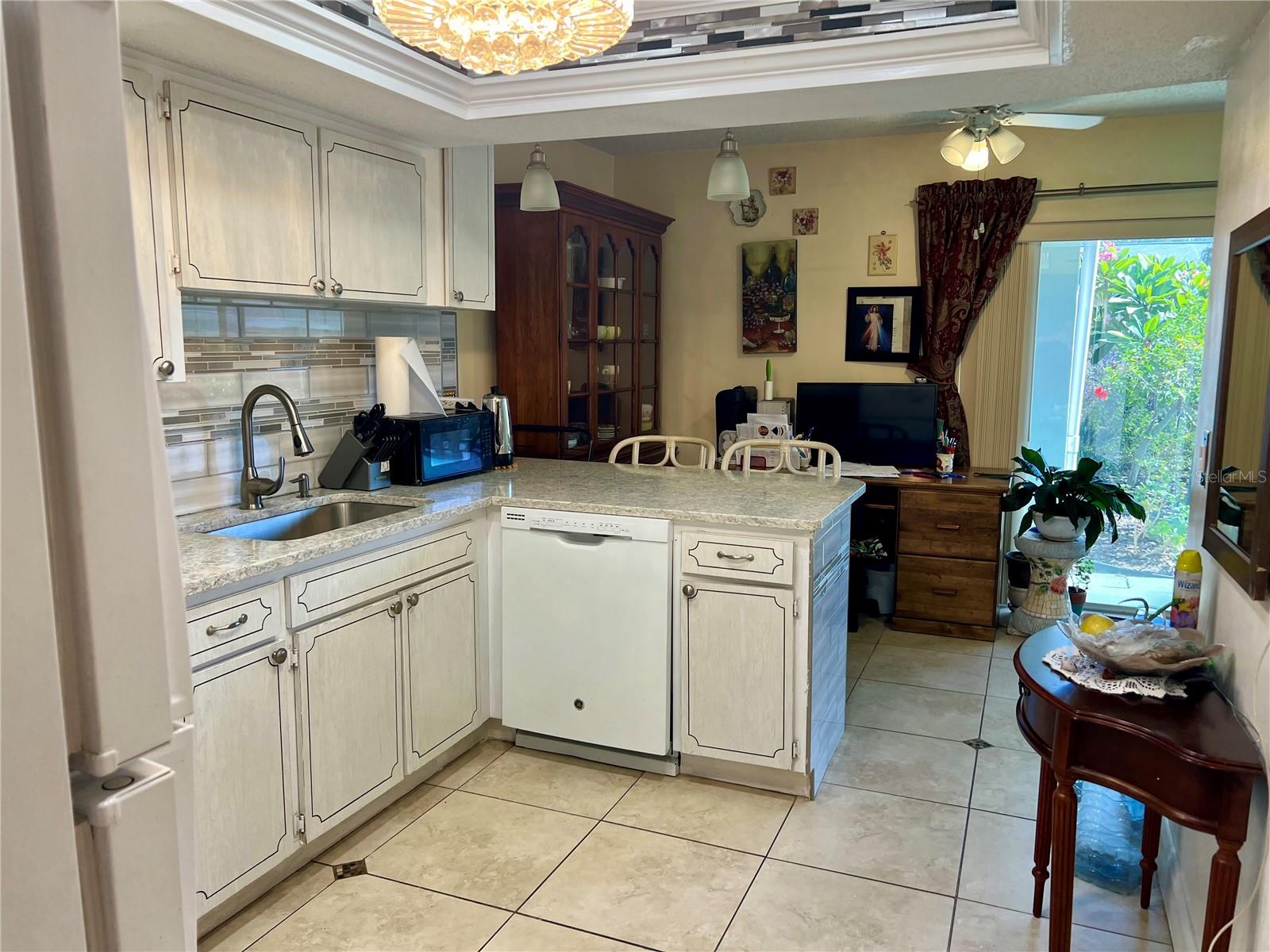 Image 7 of 72 For 4742 Azalea Drive 103 A