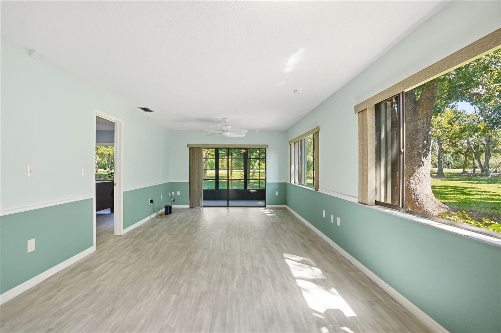 Image 10 of 45 For 12906 Wedgewood Way B