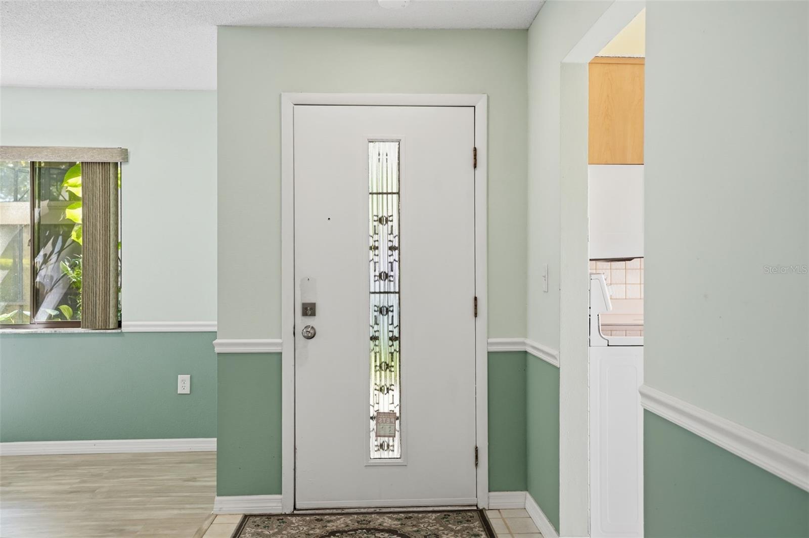 Image 5 of 45 For 12906 Wedgewood Way B