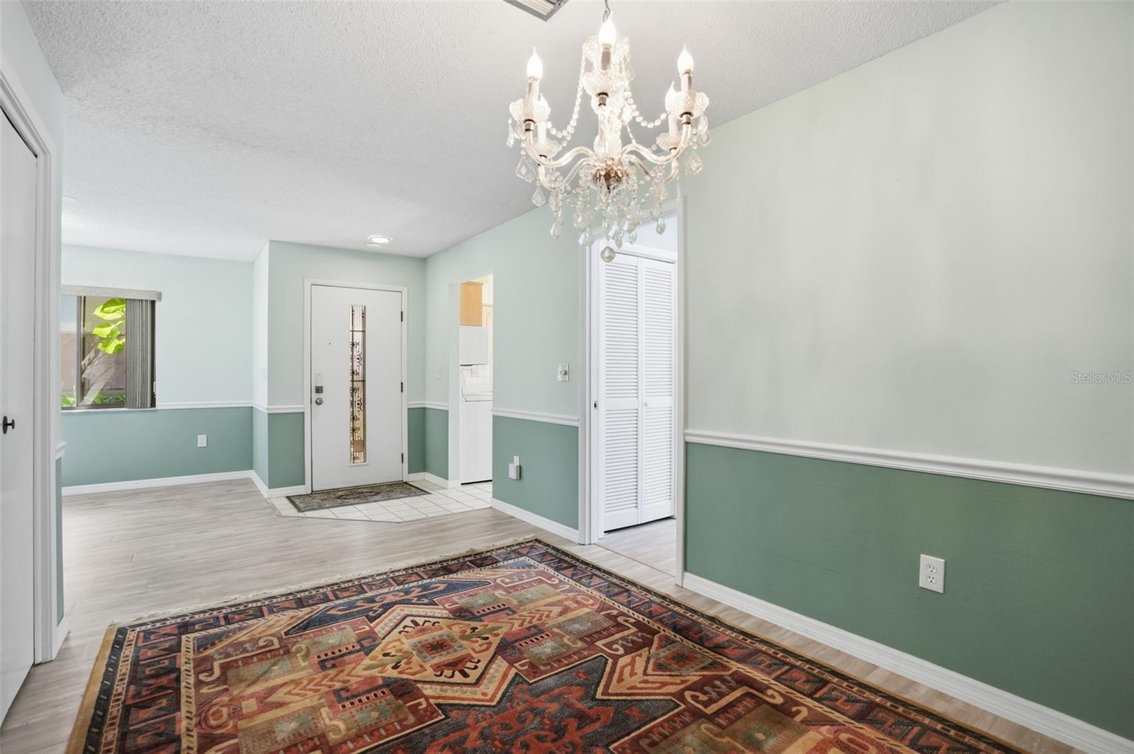 Image 6 of 45 For 12906 Wedgewood Way B