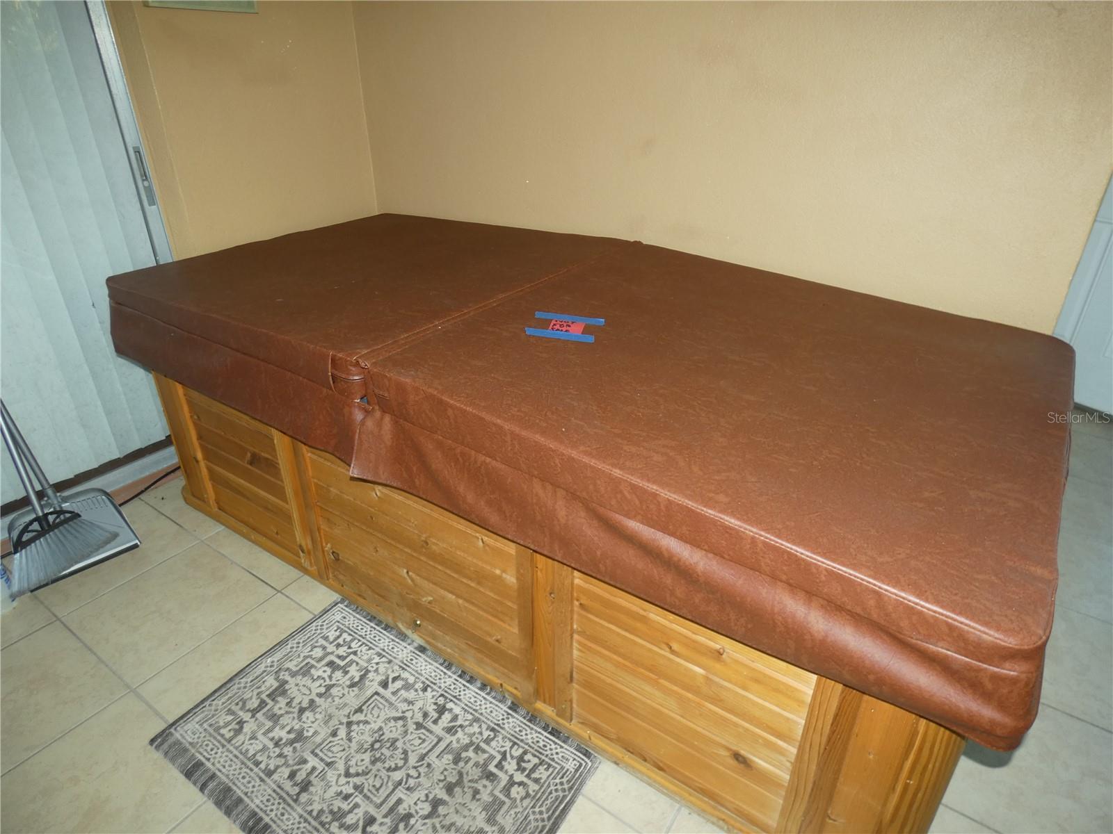 Image 21 of 24 For 4832 Elmwood Street