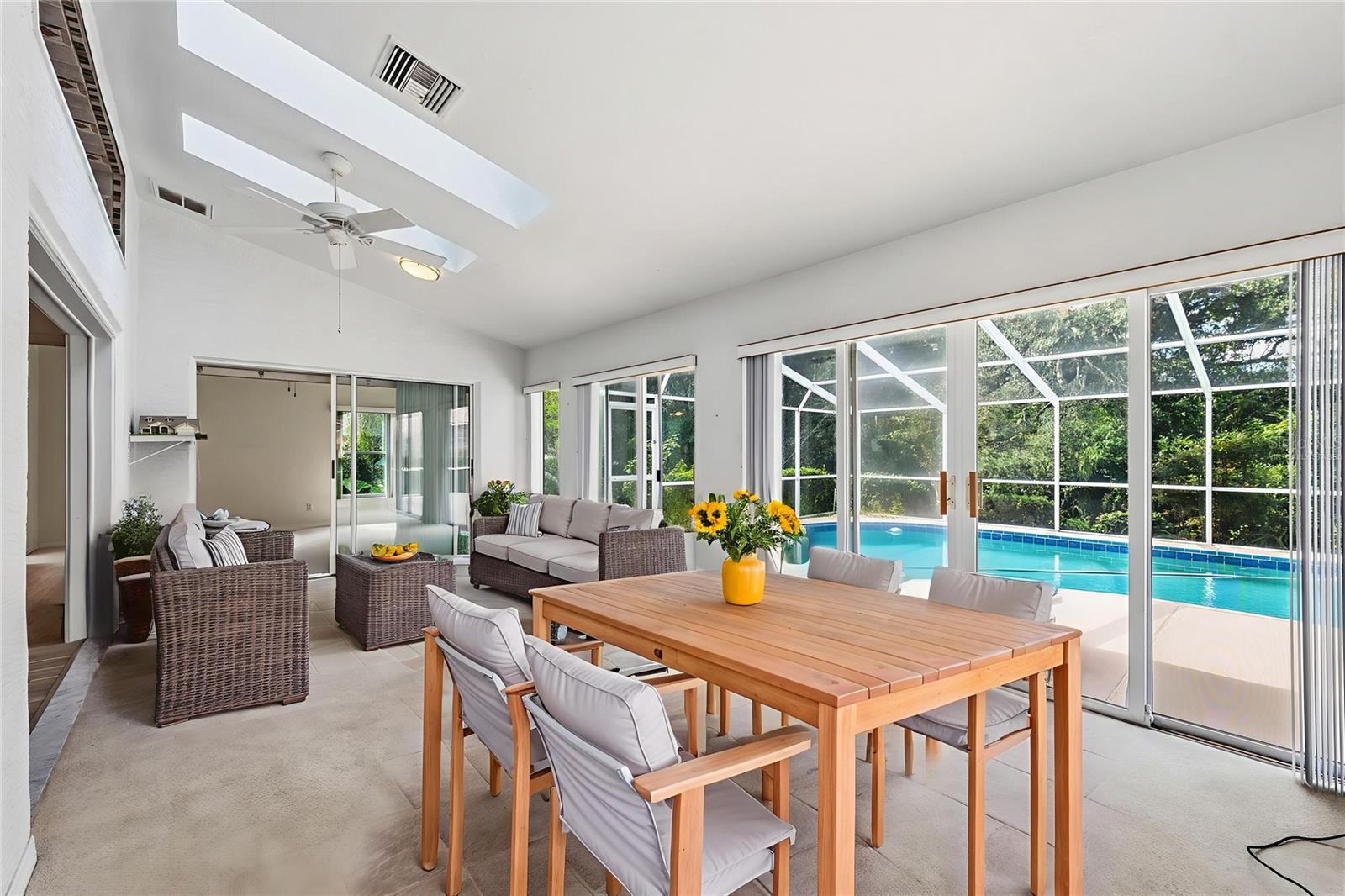 Image 15 of 68 For 9120 193rd Circle