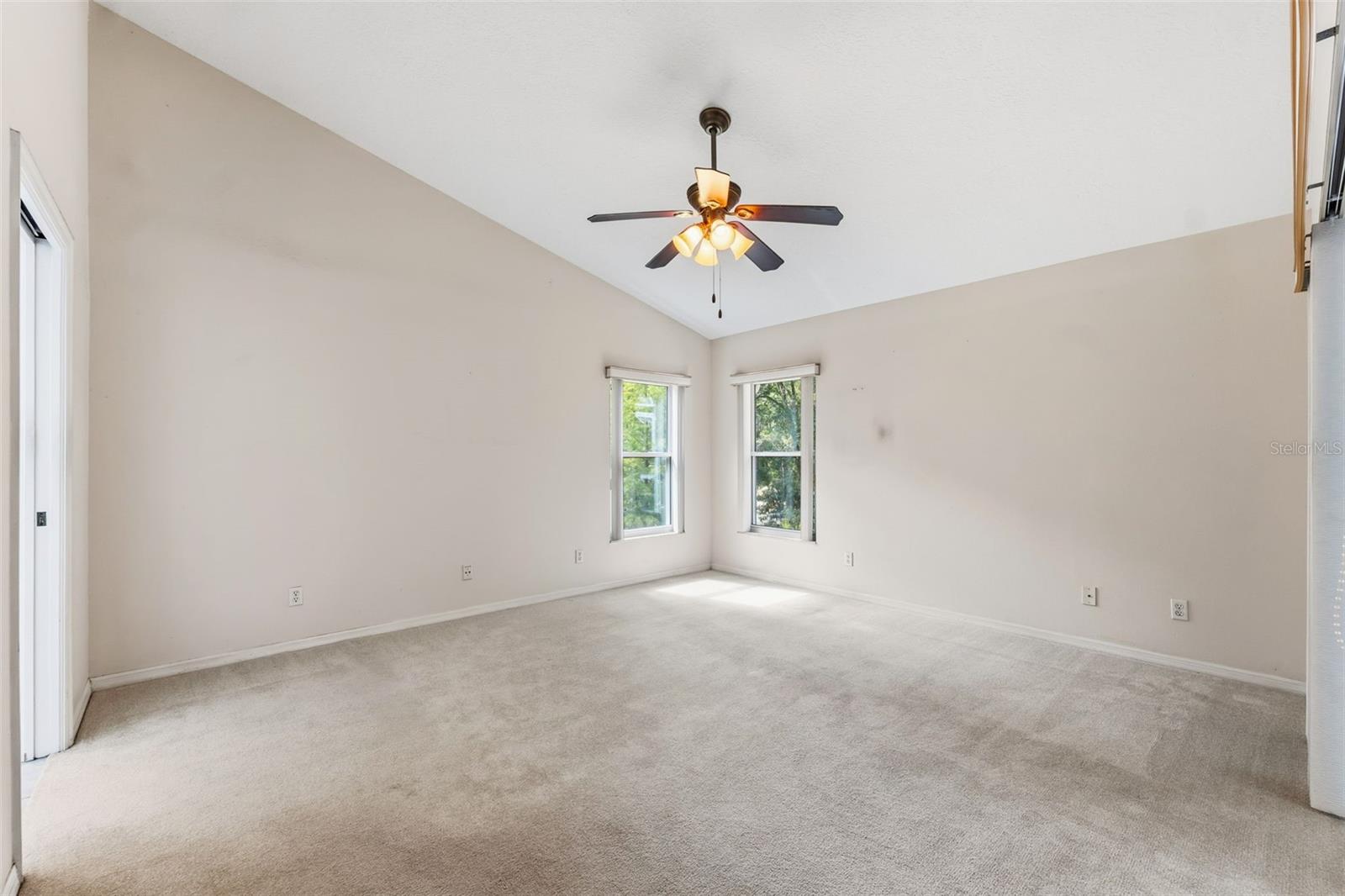 Image 19 of 68 For 9120 193rd Circle