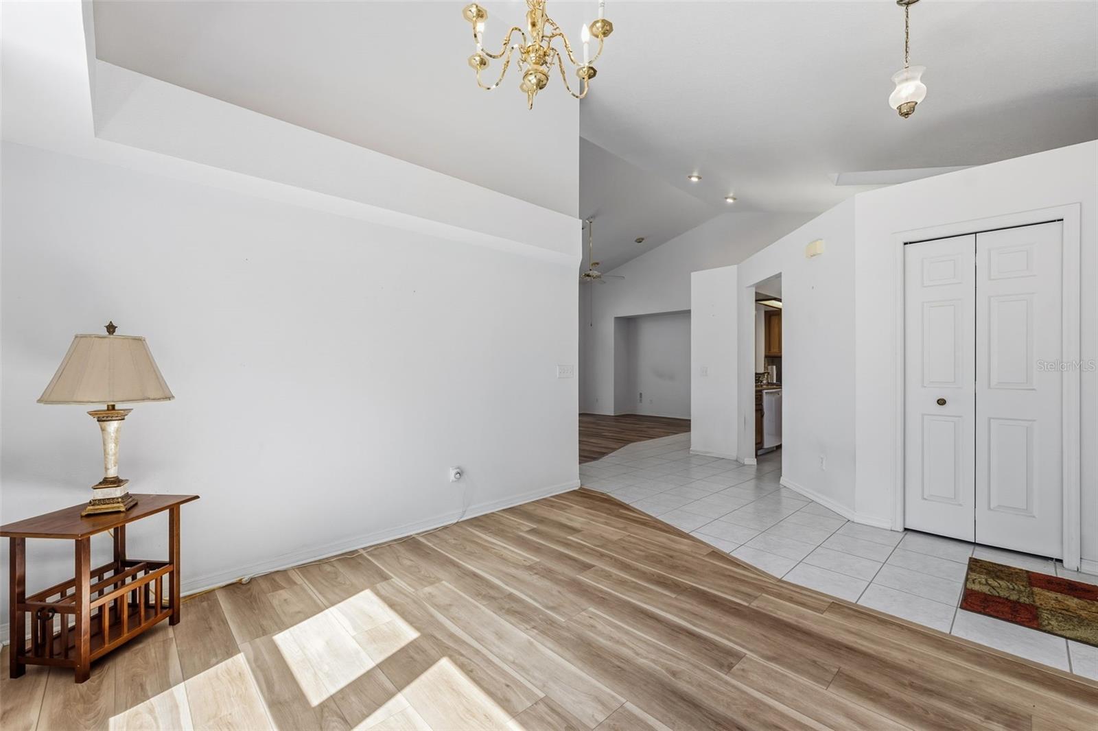 Image 6 of 68 For 9120 193rd Circle