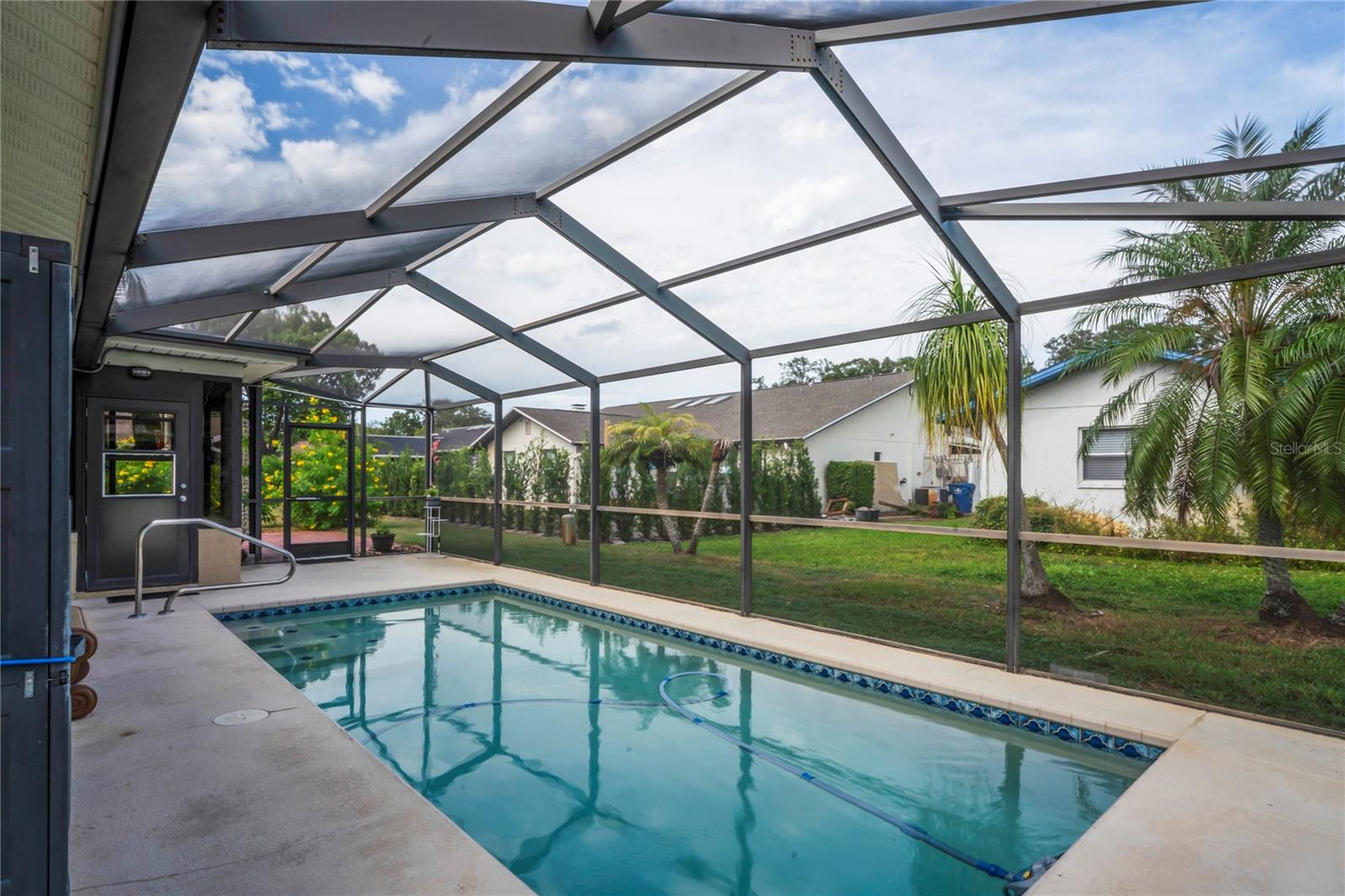 Image 5 of 62 For 8621 Bridgewater Drive