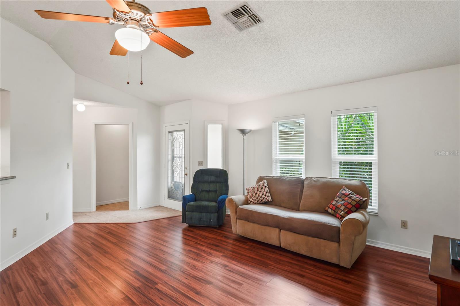 Image 7 of 62 For 8621 Bridgewater Drive