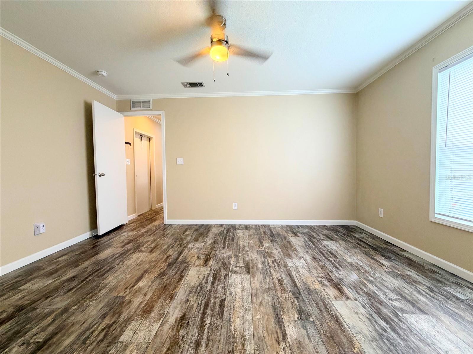 Image 9 of 14 For 15249 Nava Street