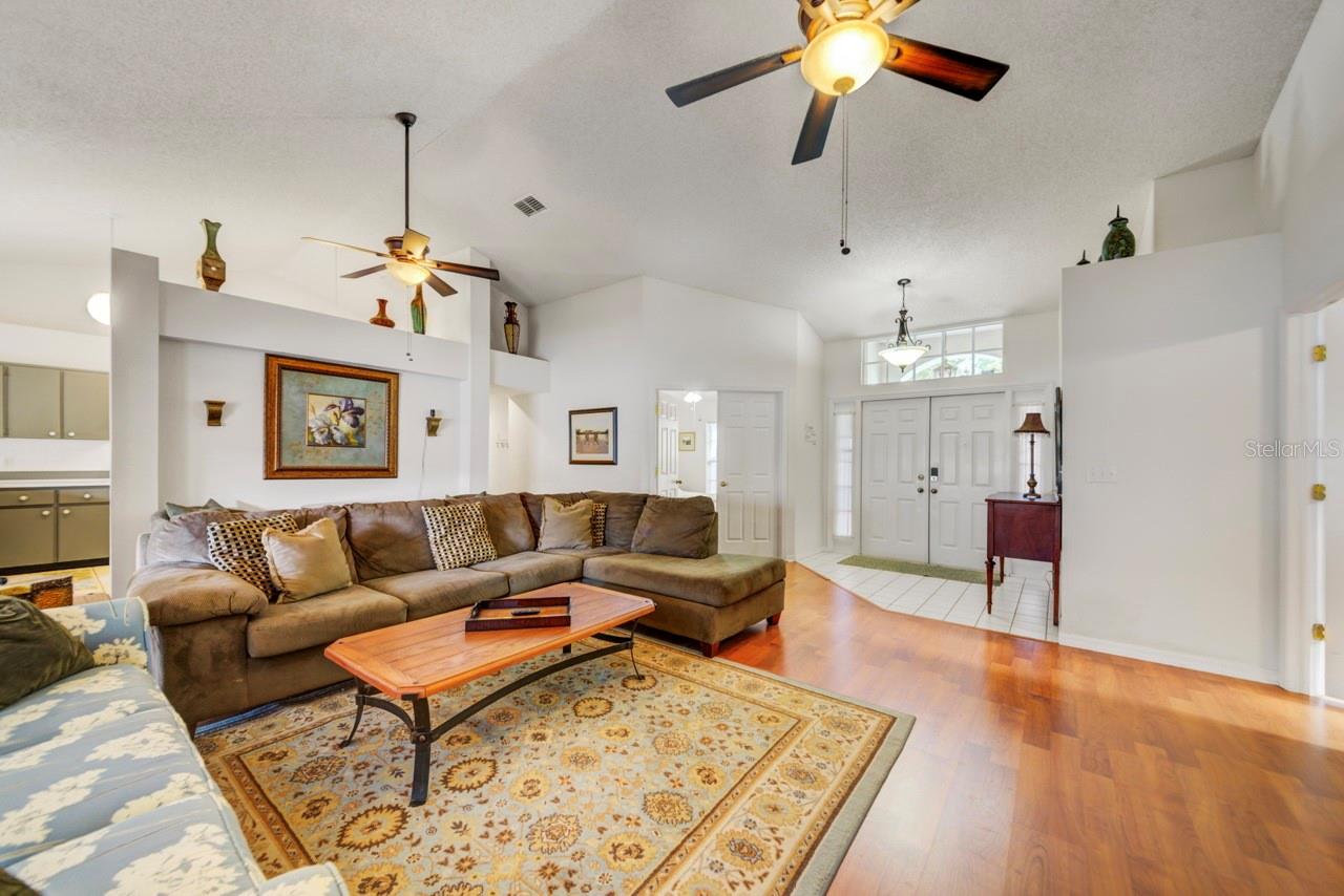 Image 22 of 60 For 8088 Spanish Oak Drive