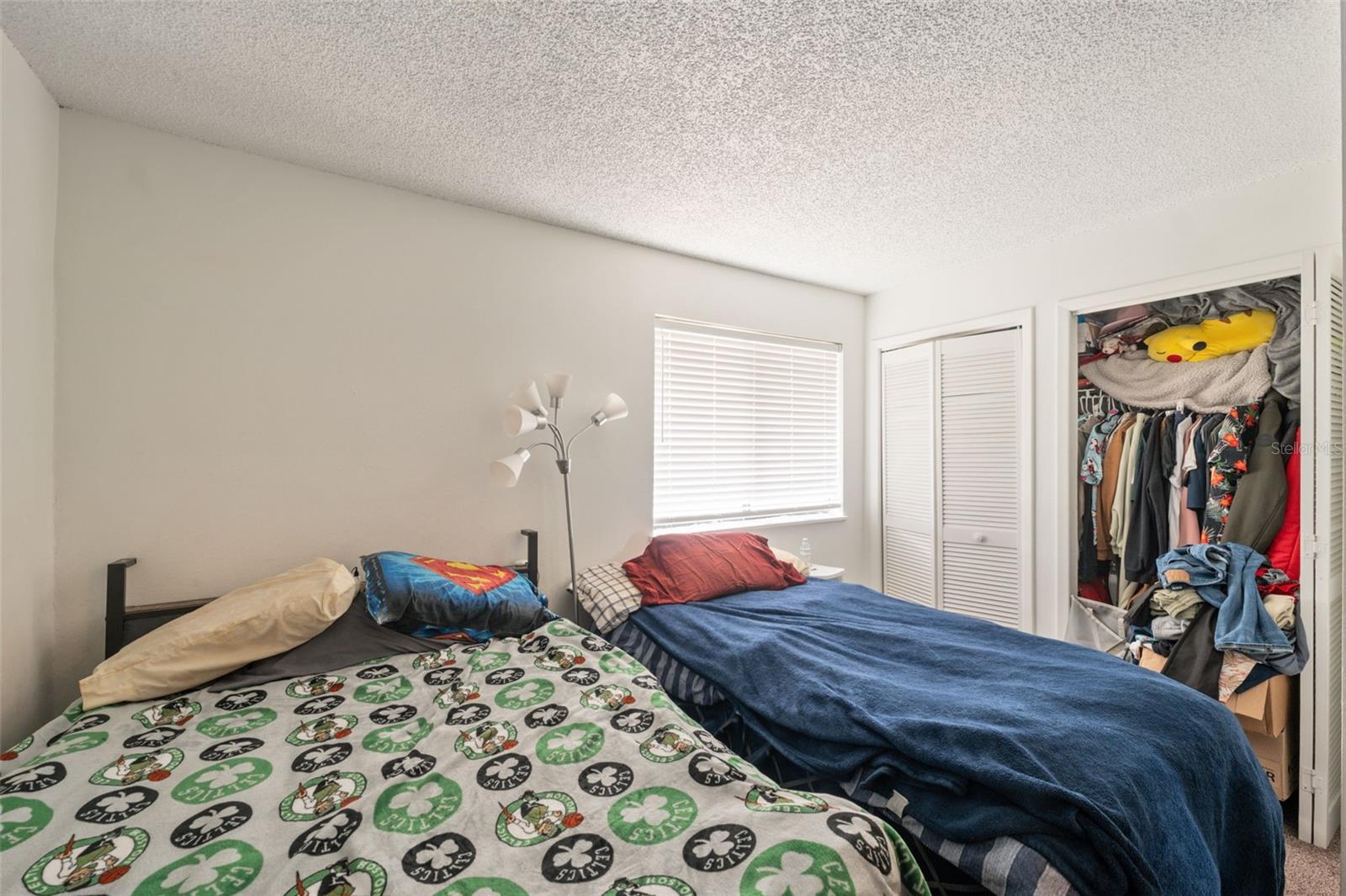 Image 19 of 29 For 22707 Watersedge Boulevard 57