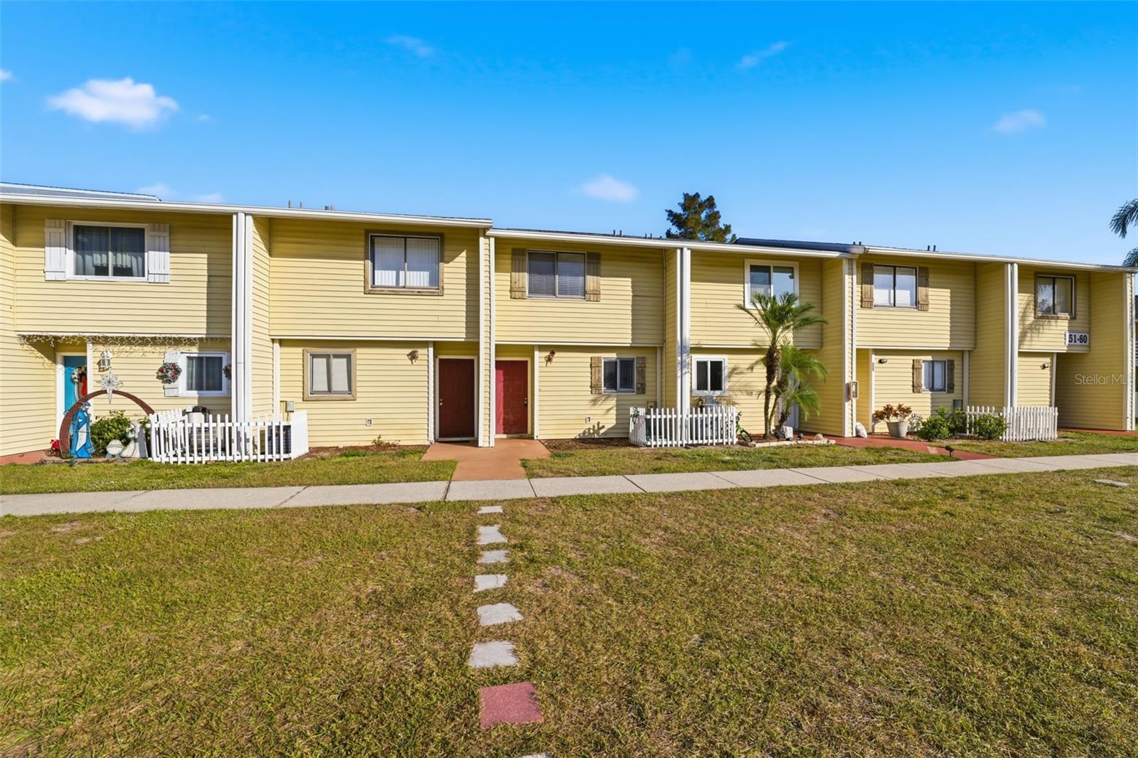 Image 29 of 29 For 22707 Watersedge Boulevard 57