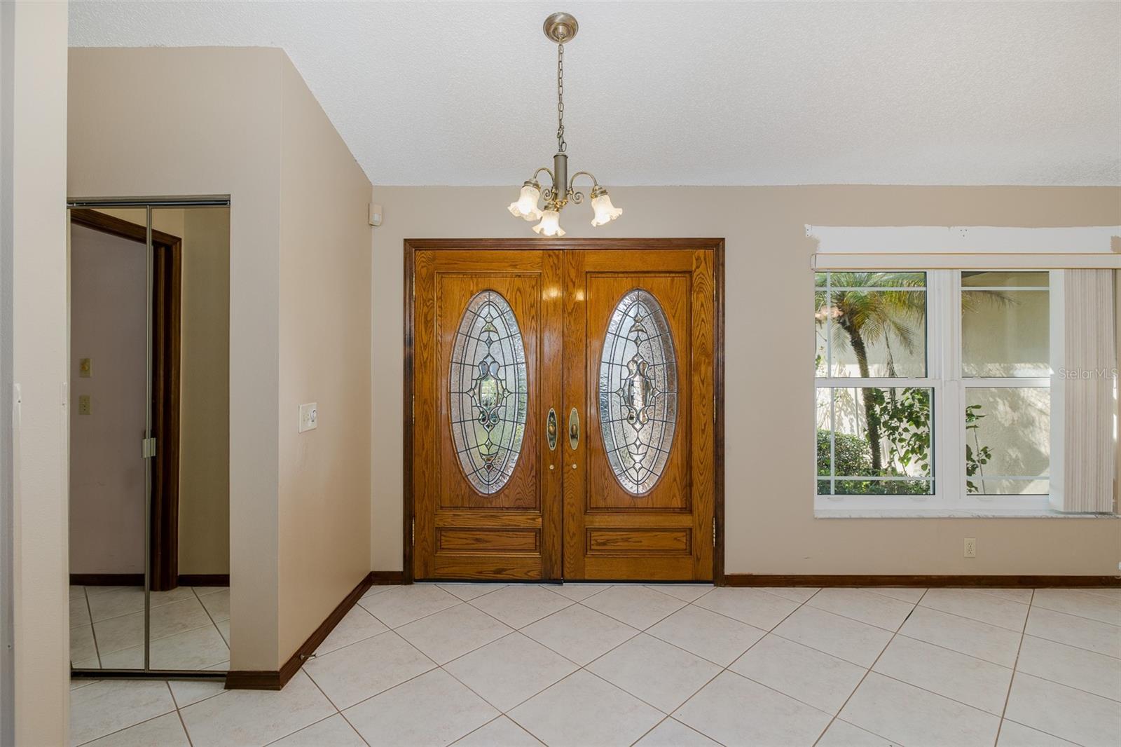 Image 12 of 51 For 18602 White Pine Circle