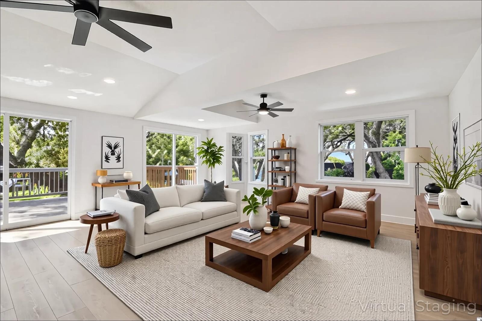 Listing photo id 8 for 13901 Vacation Lane