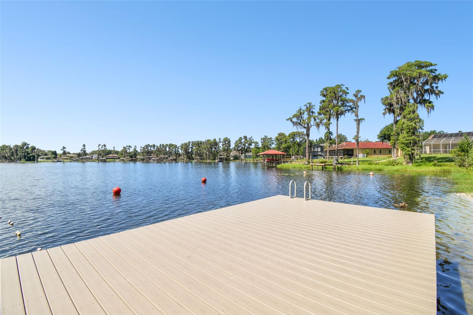 Listing photo id 55 for 13901 Vacation Lane