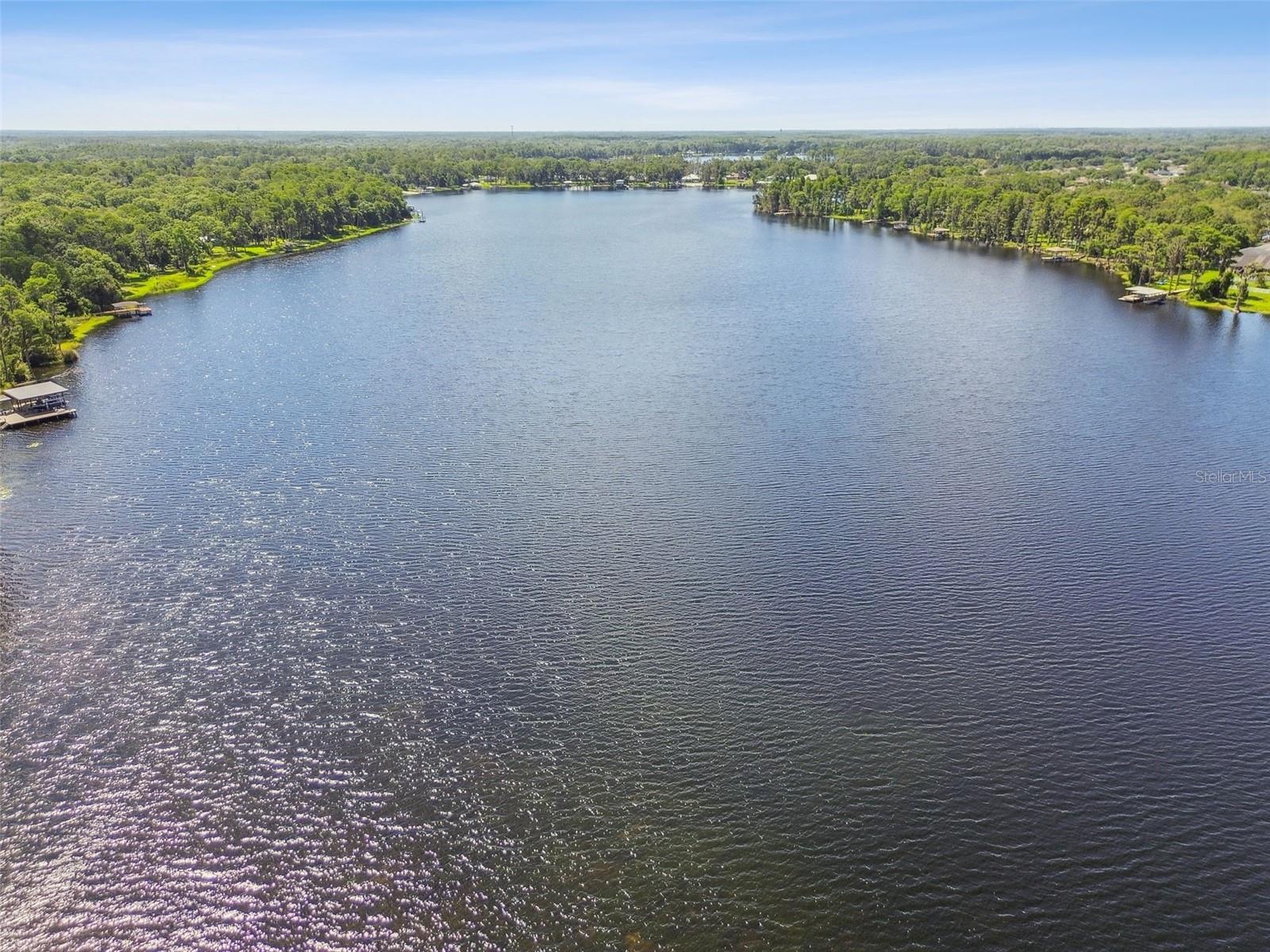 Listing photo id 58 for 13901 Vacation Lane