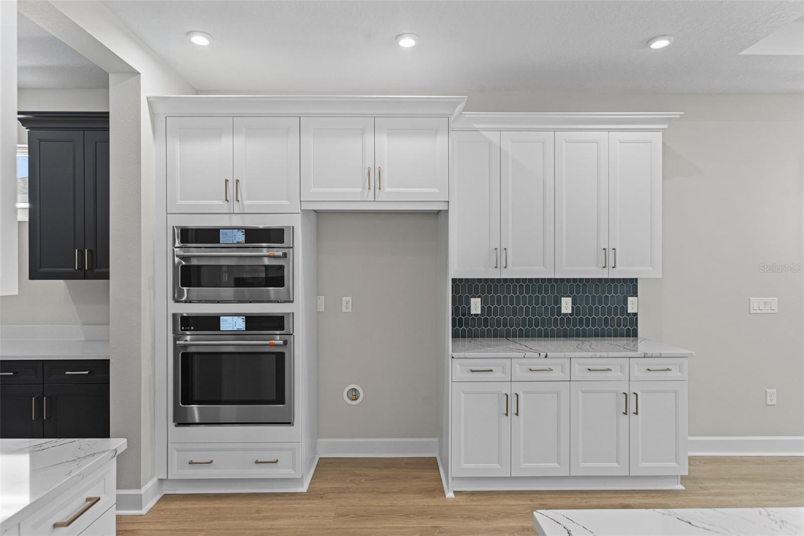Image 12 of 54 For 956 Club Cresswind Drive