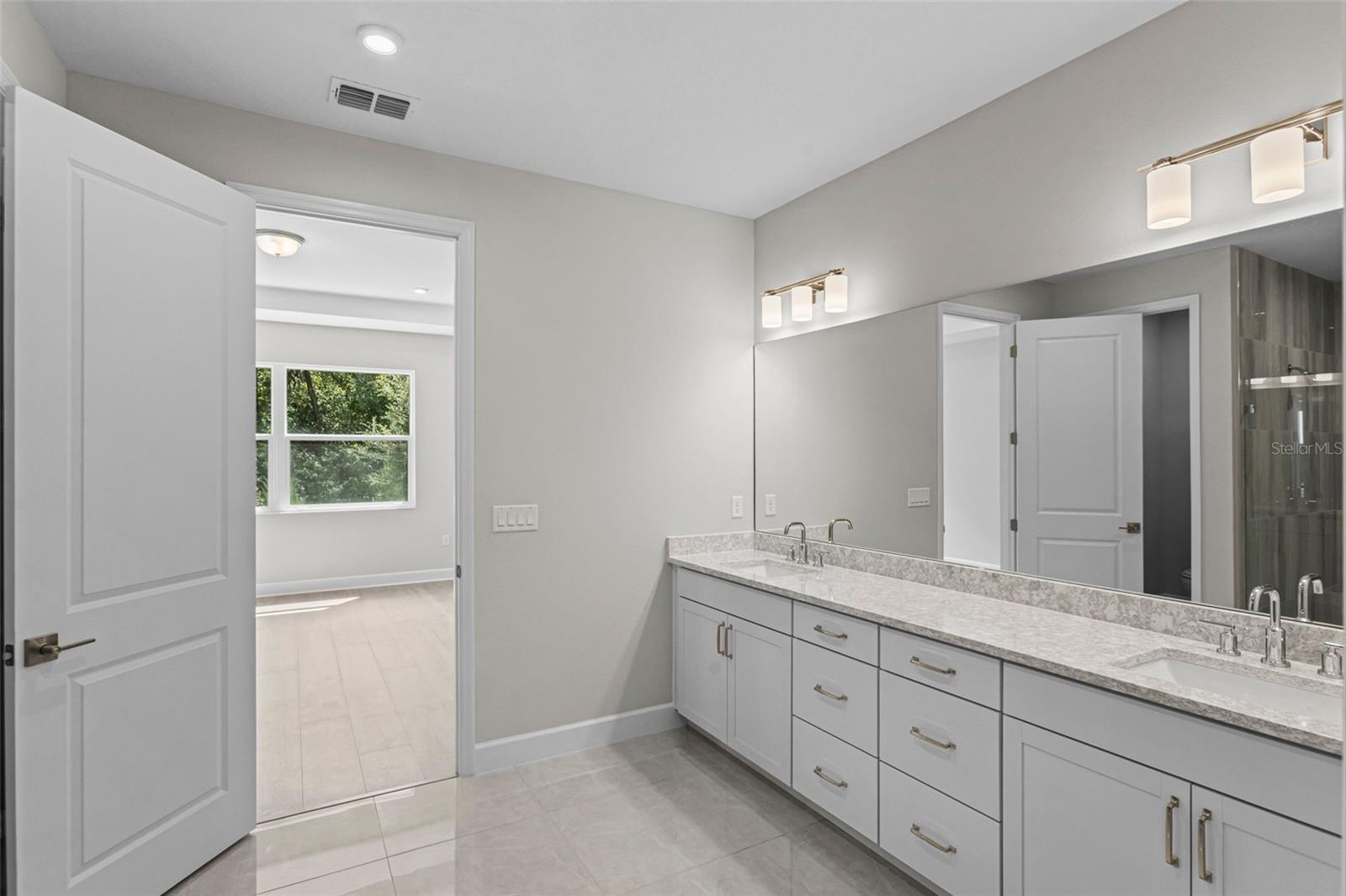 Image 21 of 54 For 956 Club Cresswind Drive