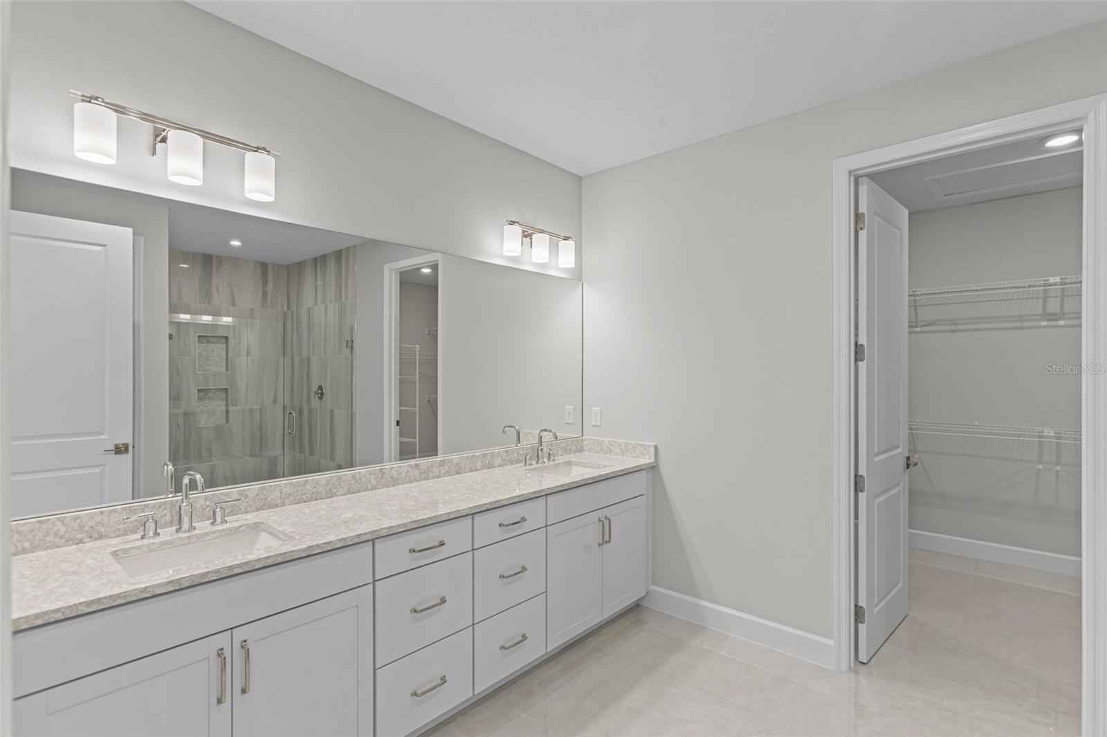 Image 22 of 54 For 956 Club Cresswind Drive