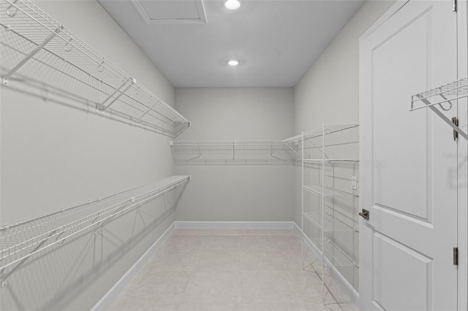 Image 24 of 54 For 956 Club Cresswind Drive