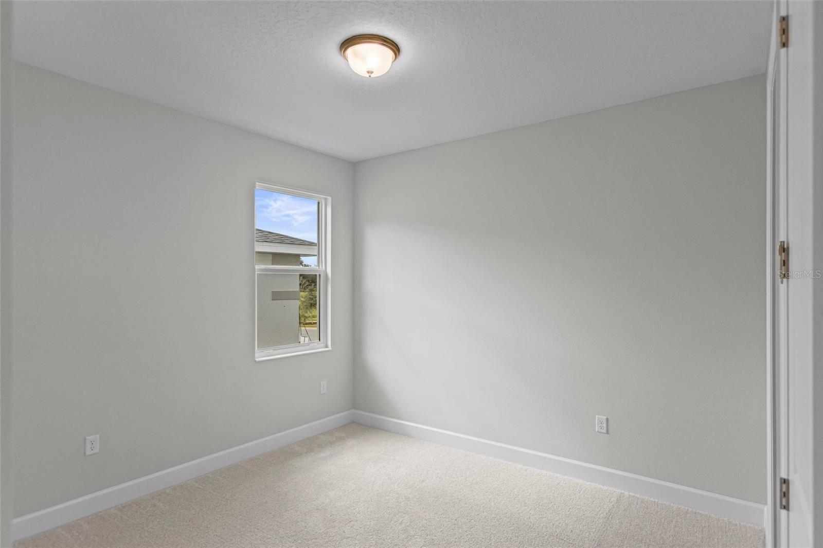 Image 25 of 54 For 956 Club Cresswind Drive