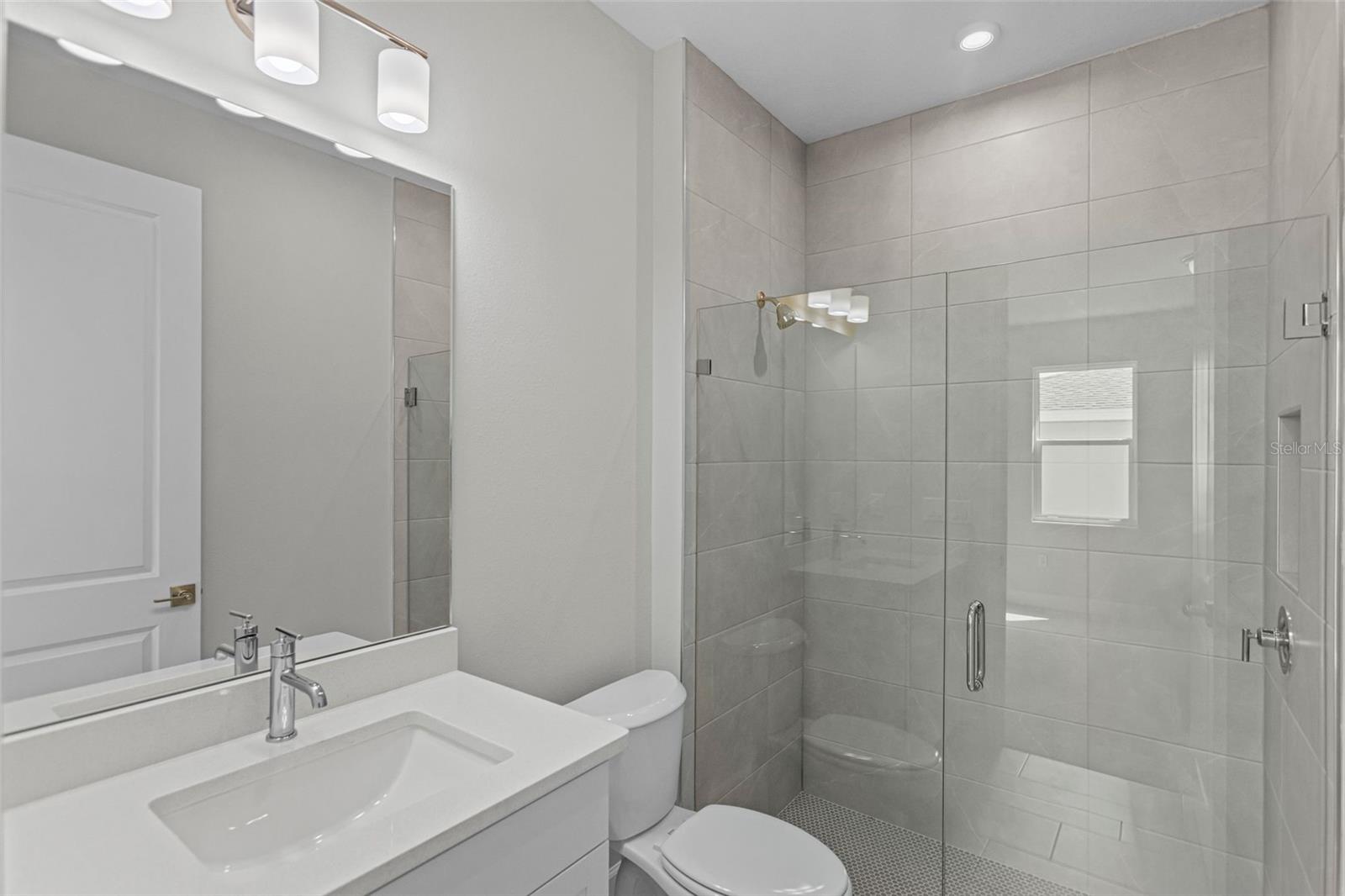 Image 26 of 54 For 956 Club Cresswind Drive