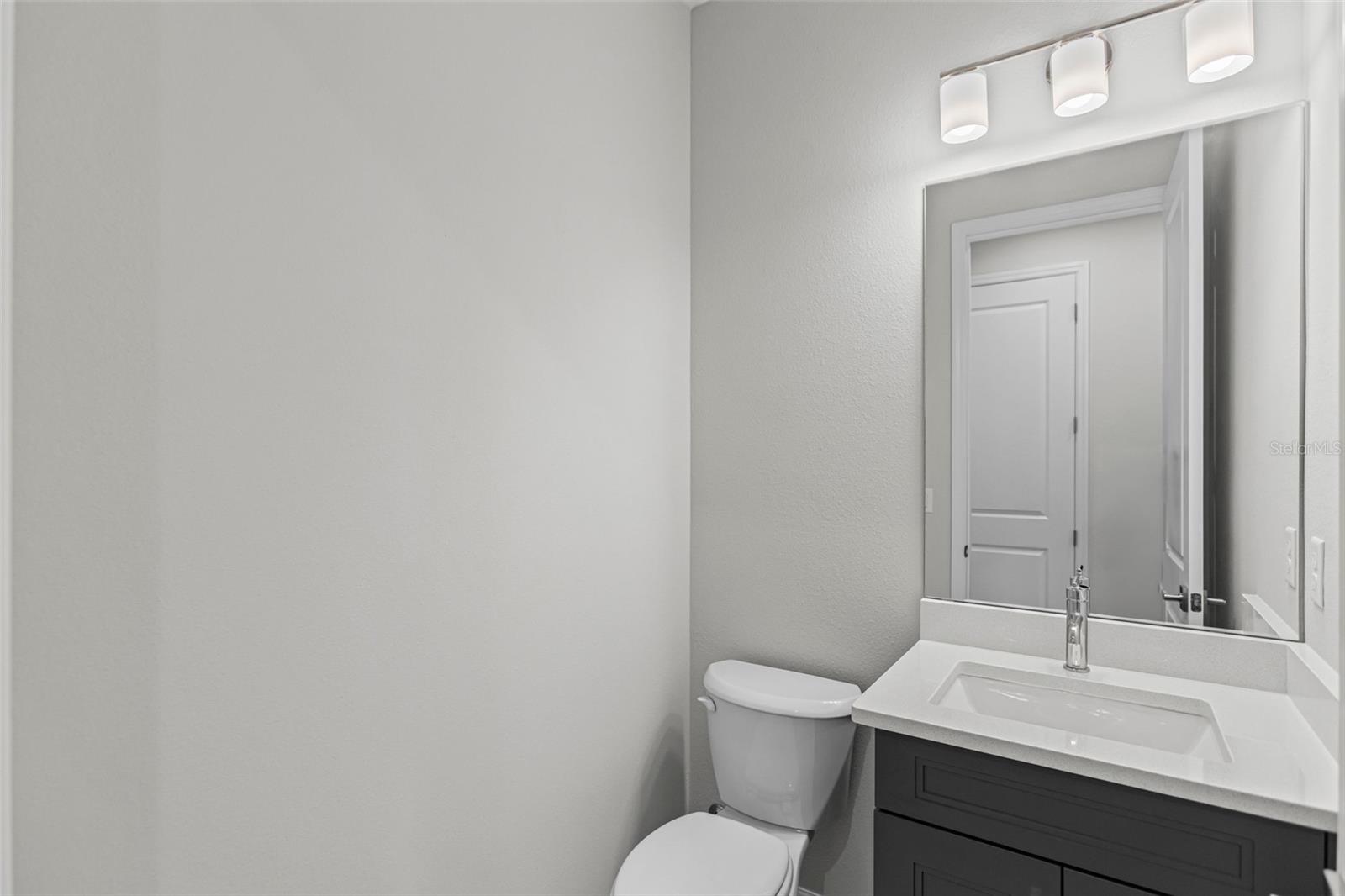 Image 30 of 54 For 956 Club Cresswind Drive