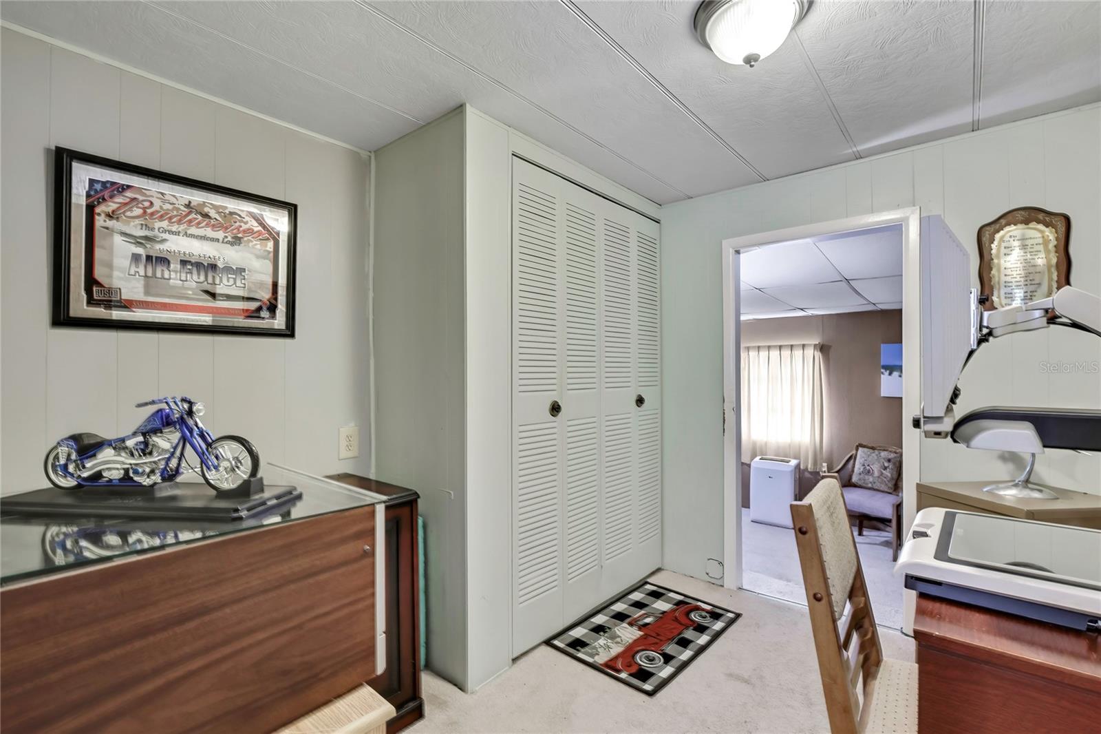 Image 14 of 23 For 1841 Holiday Drive