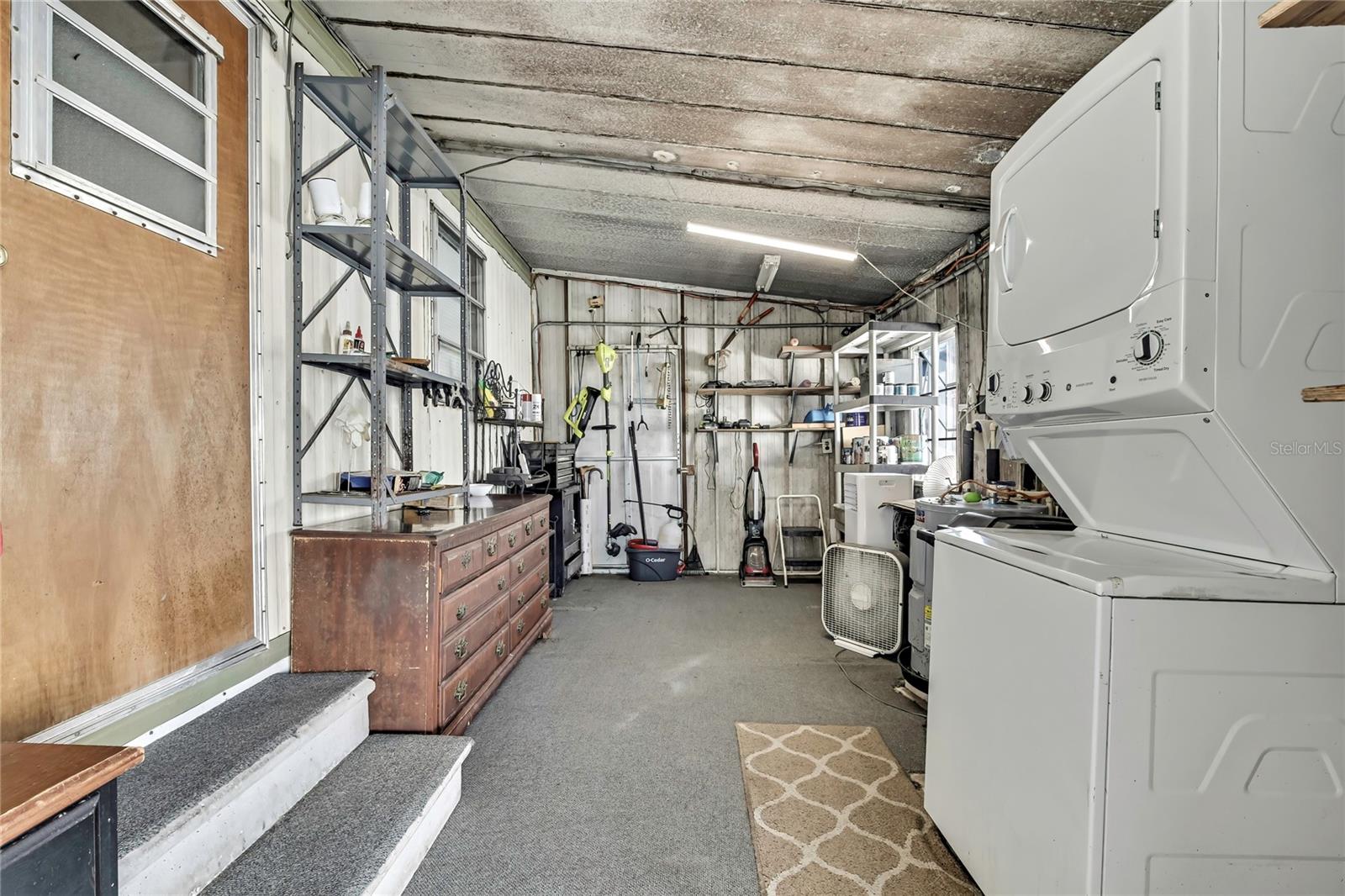 Image 20 of 23 For 1841 Holiday Drive