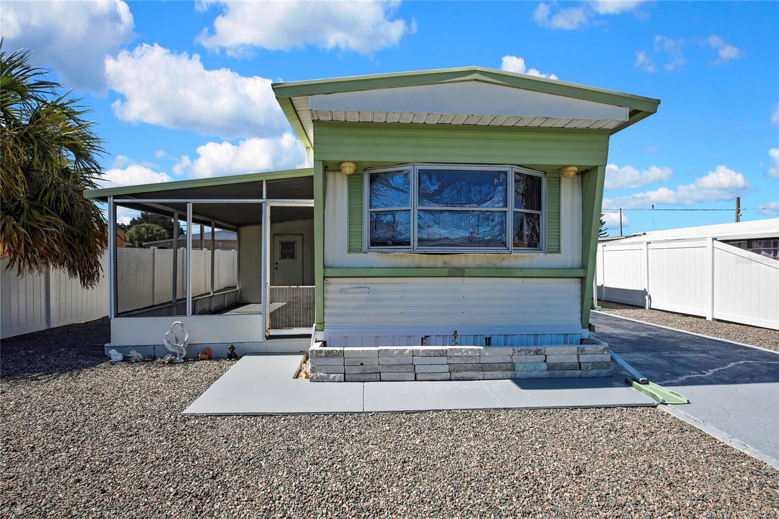 Image 23 of 23 For 1841 Holiday Drive