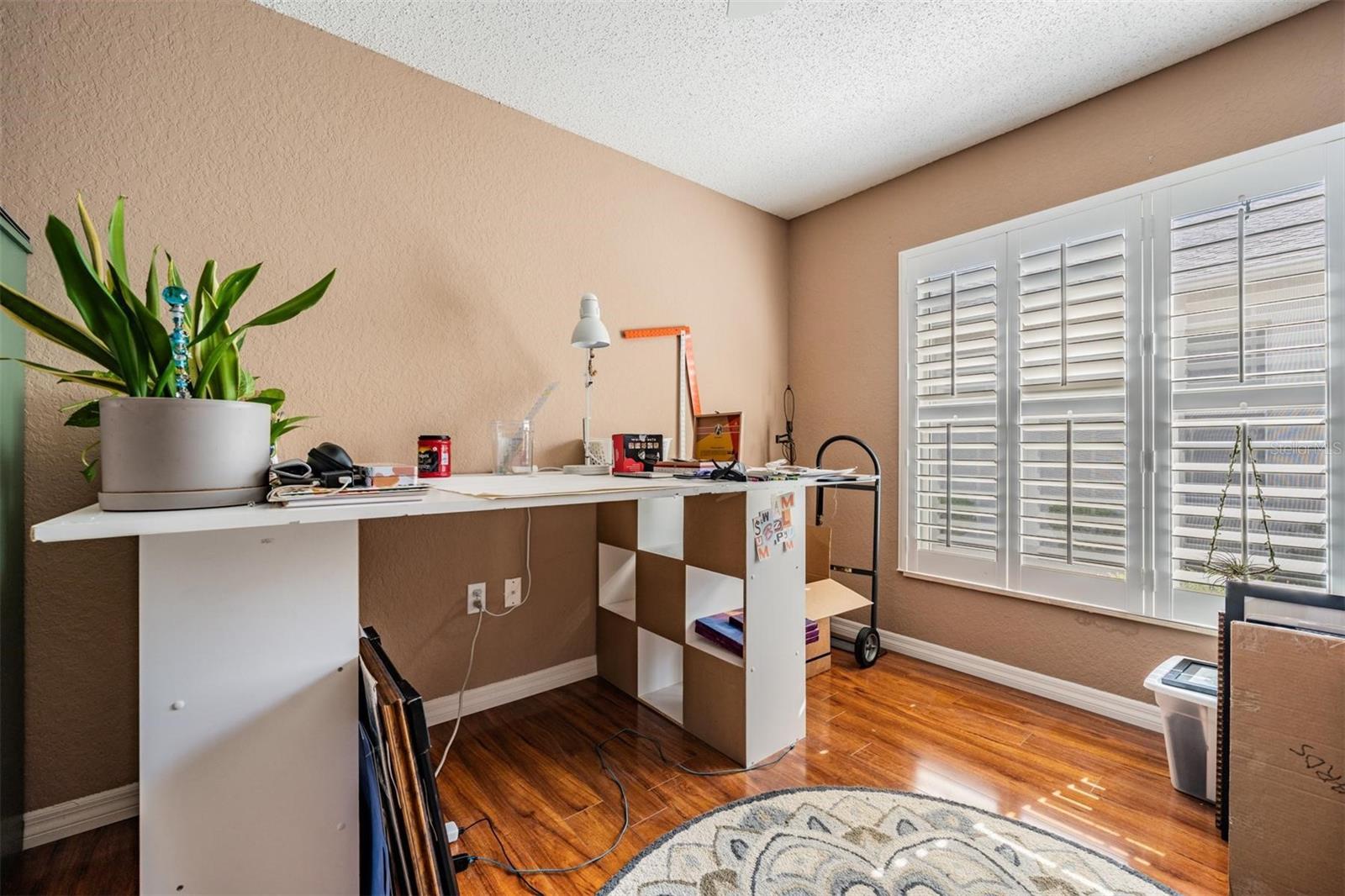 Image 15 of 50 For 1745 Westerham Loop