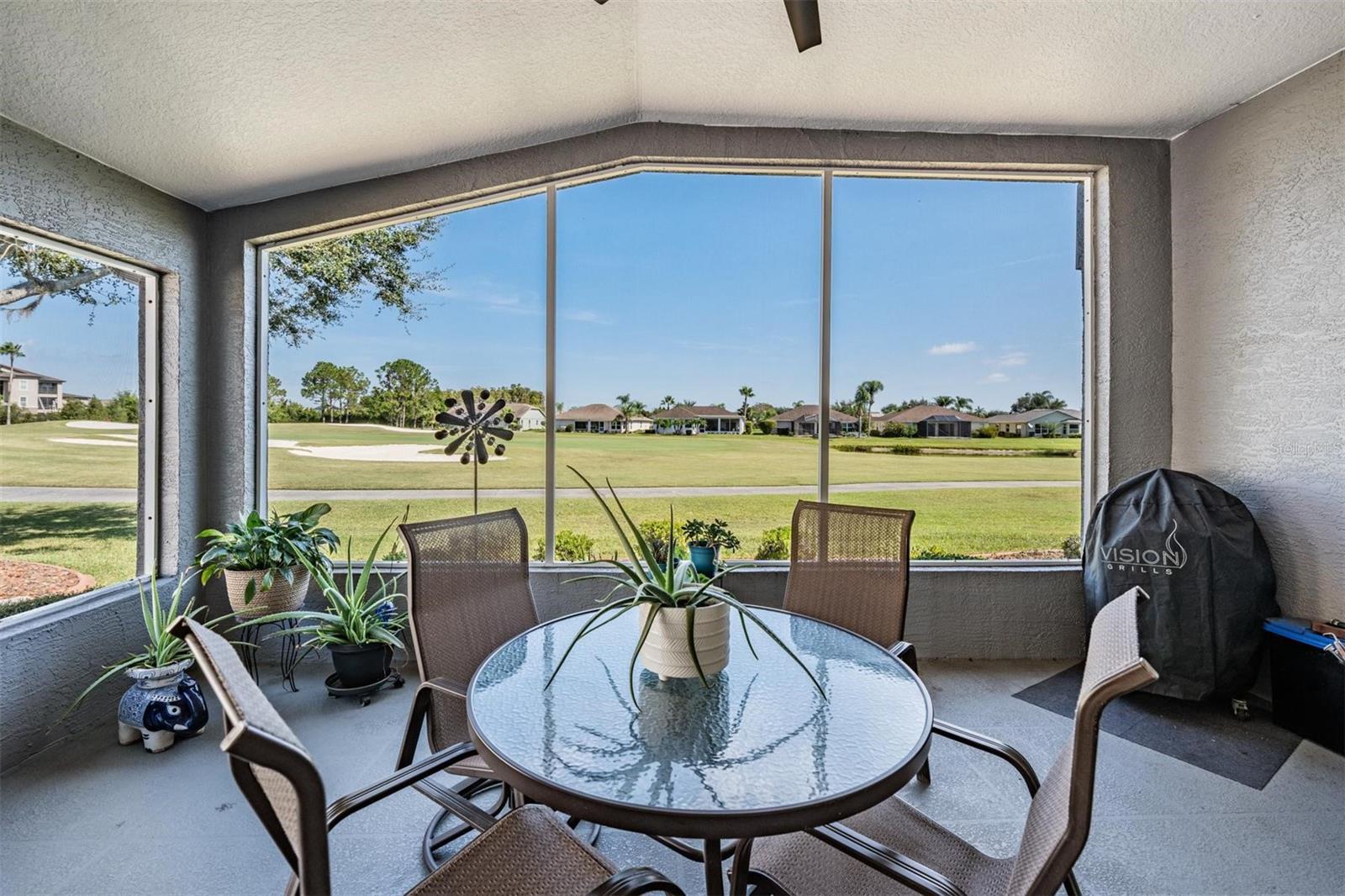 Image 19 of 50 For 1745 Westerham Loop