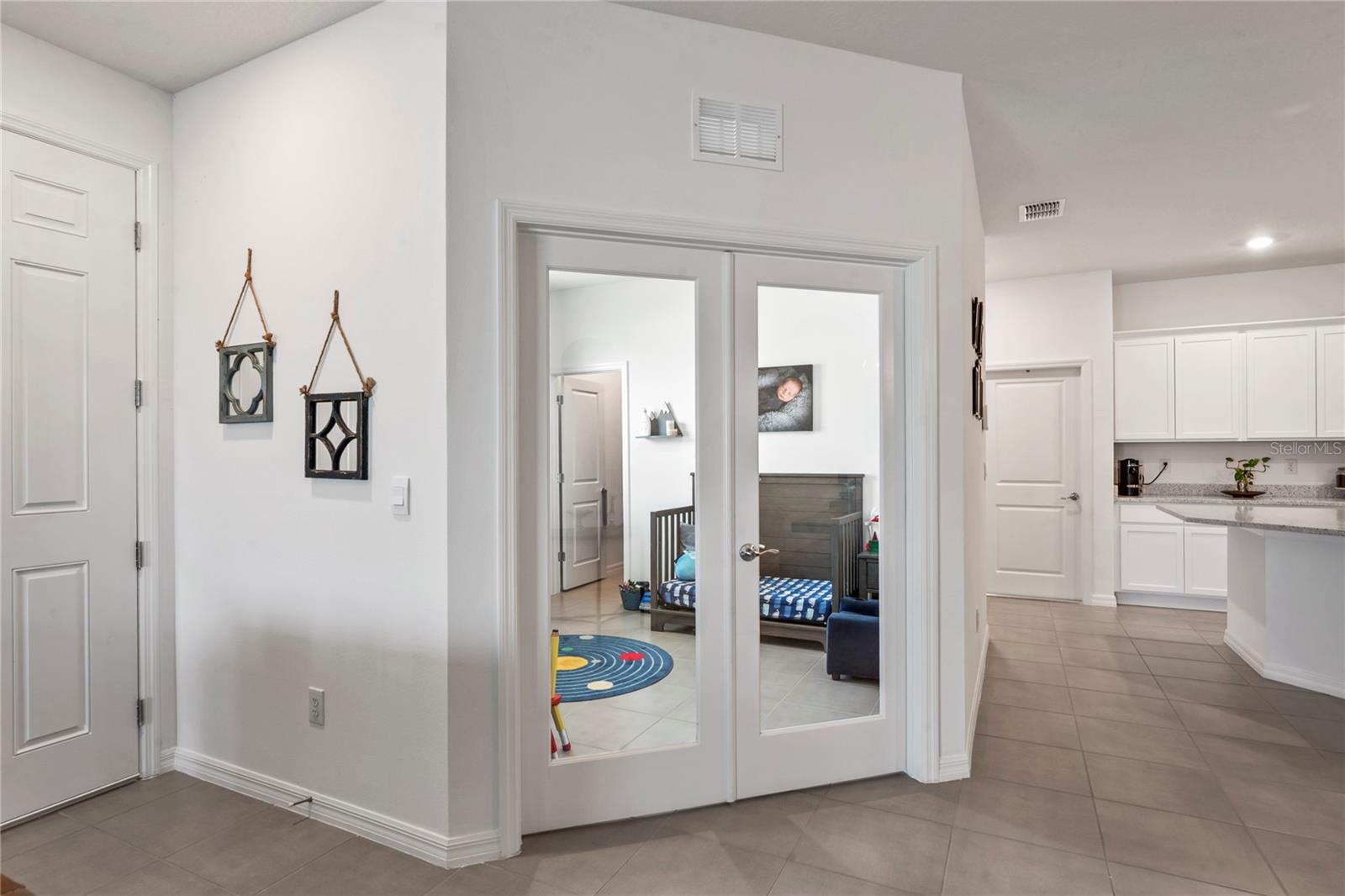 Image 32 of 67 For 31511 Ancient Sage Road