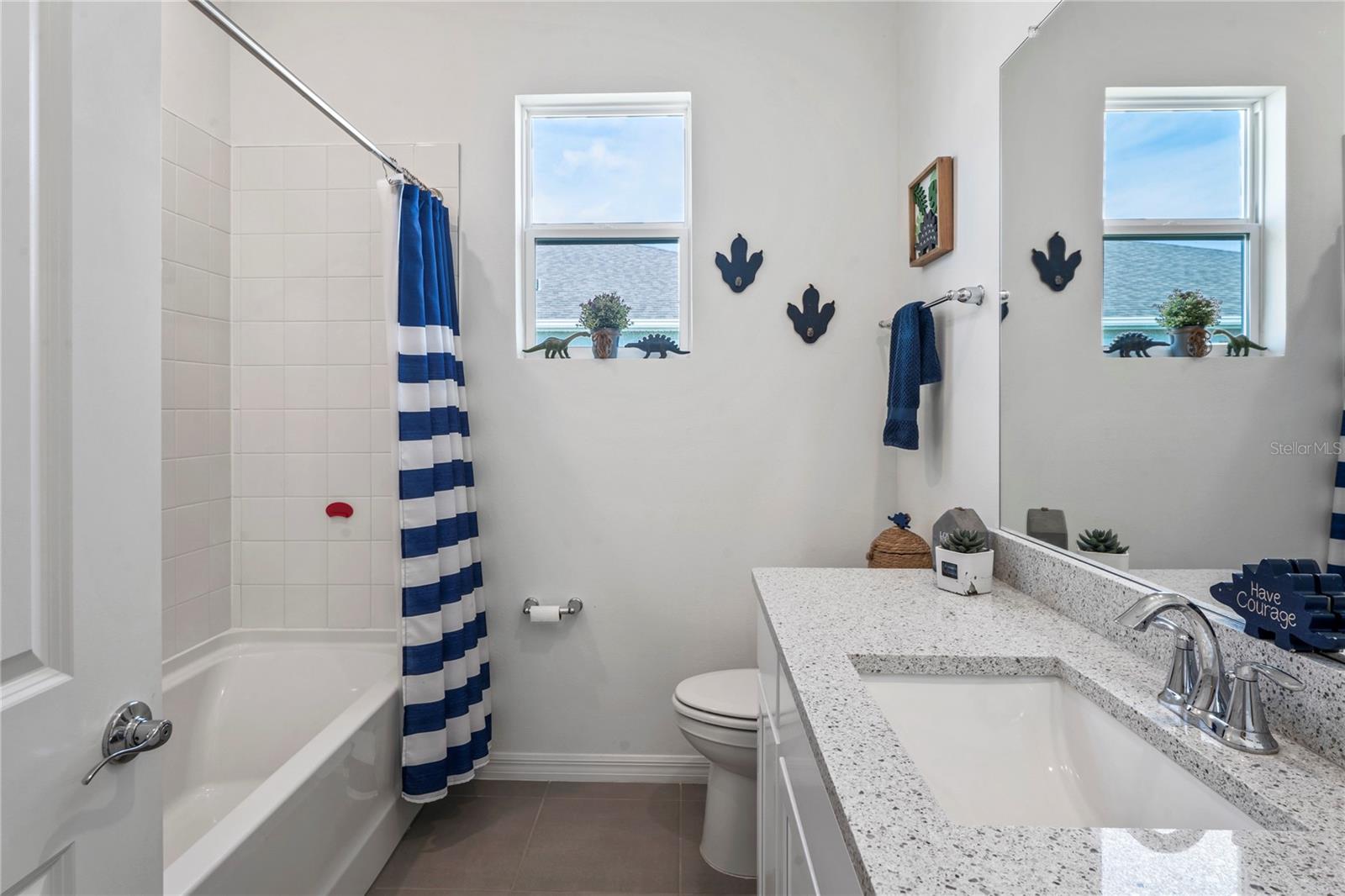 Image 39 of 67 For 31511 Ancient Sage Road