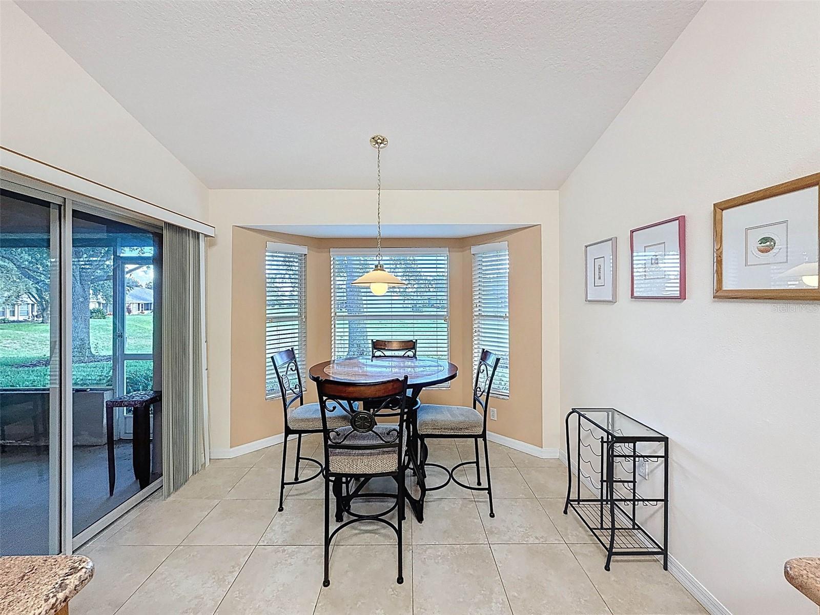 Image 20 of 50 For 11012 Torrey Pines Court