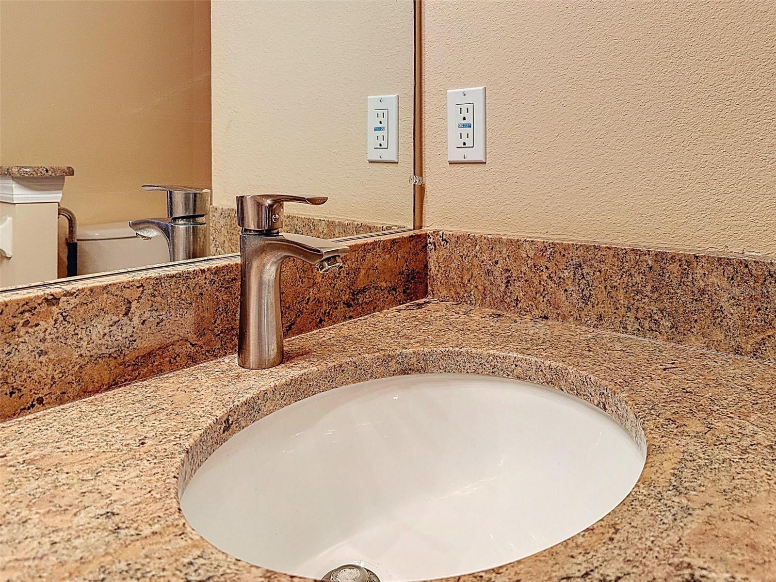 Image 36 of 50 For 11012 Torrey Pines Court