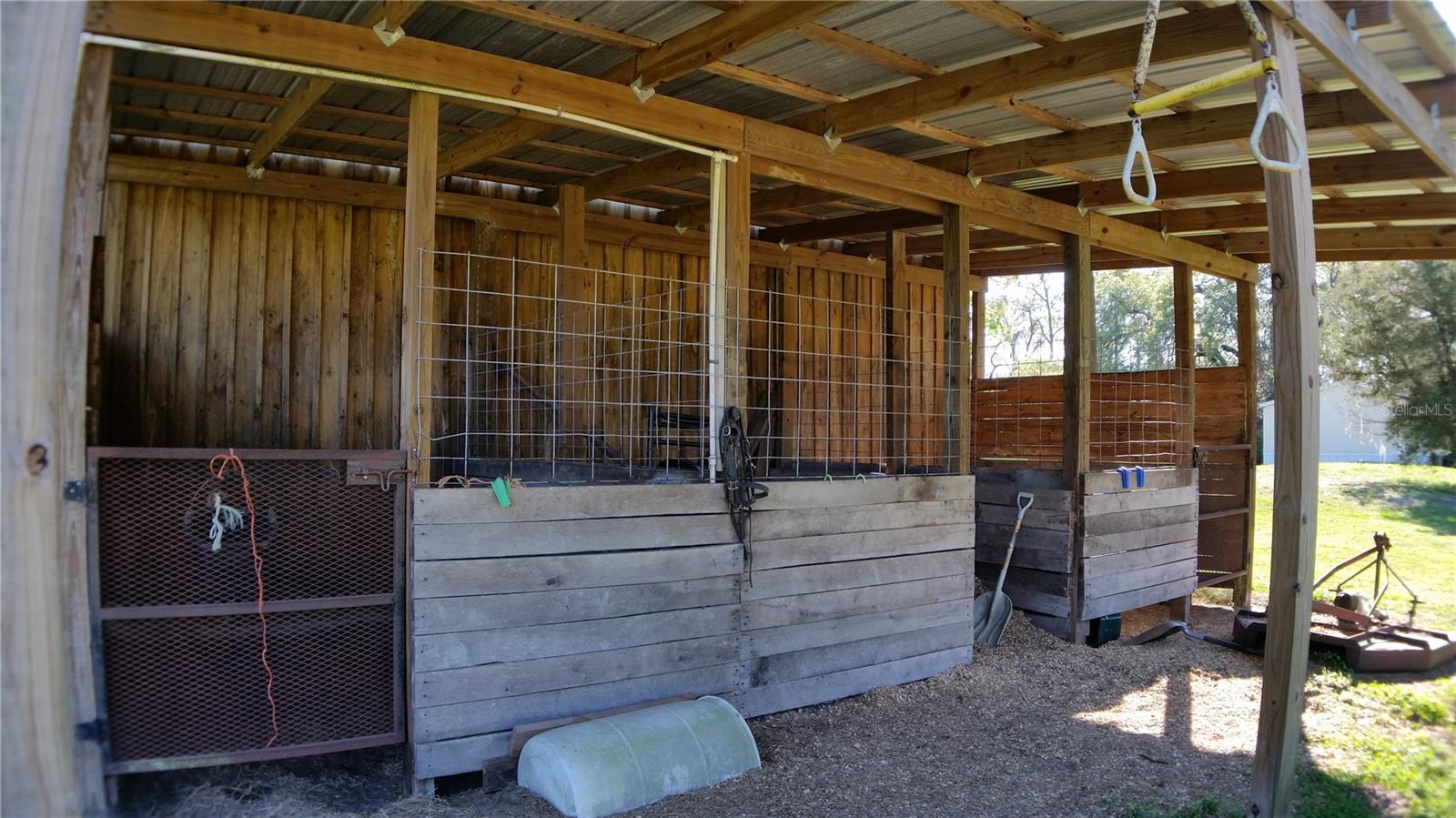 Image 4 of 18 For 18635 Phillips Road