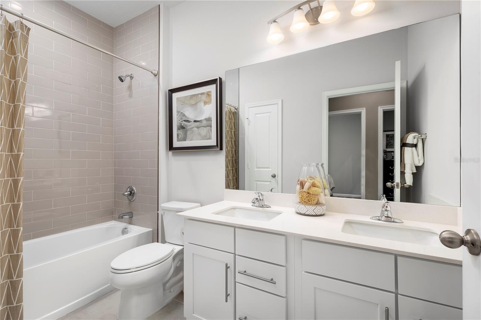 Image 17 of 19 For 11066 Nellie Crossing Circle