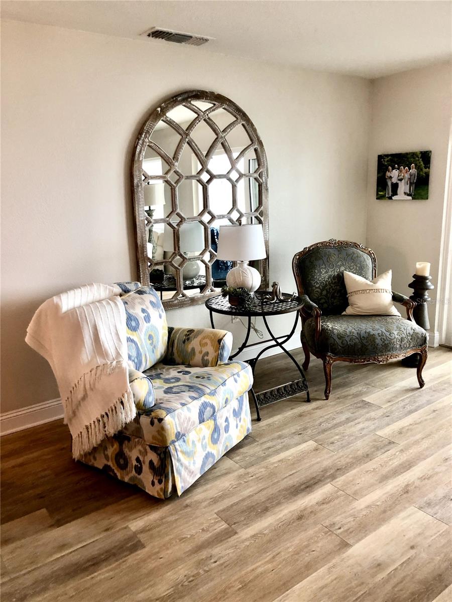 Image 19 of 34 For 7 Dunoon Place 203