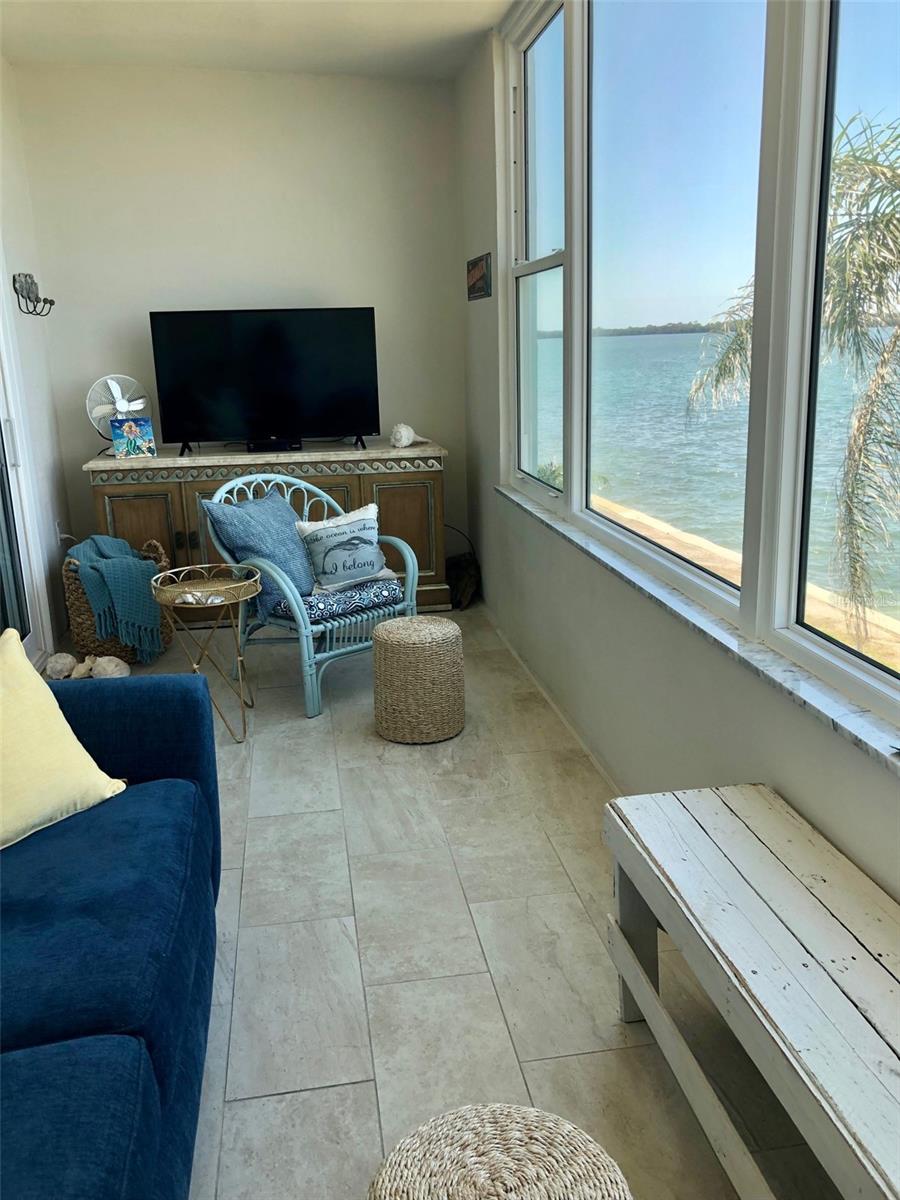 Image 31 of 34 For 7 Dunoon Place 203