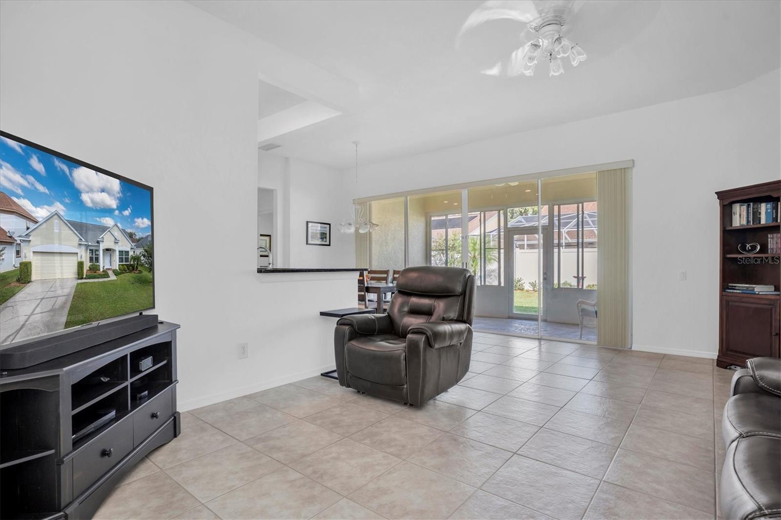 Image 10 of 30 For 4247 Ellinwood Boulevard