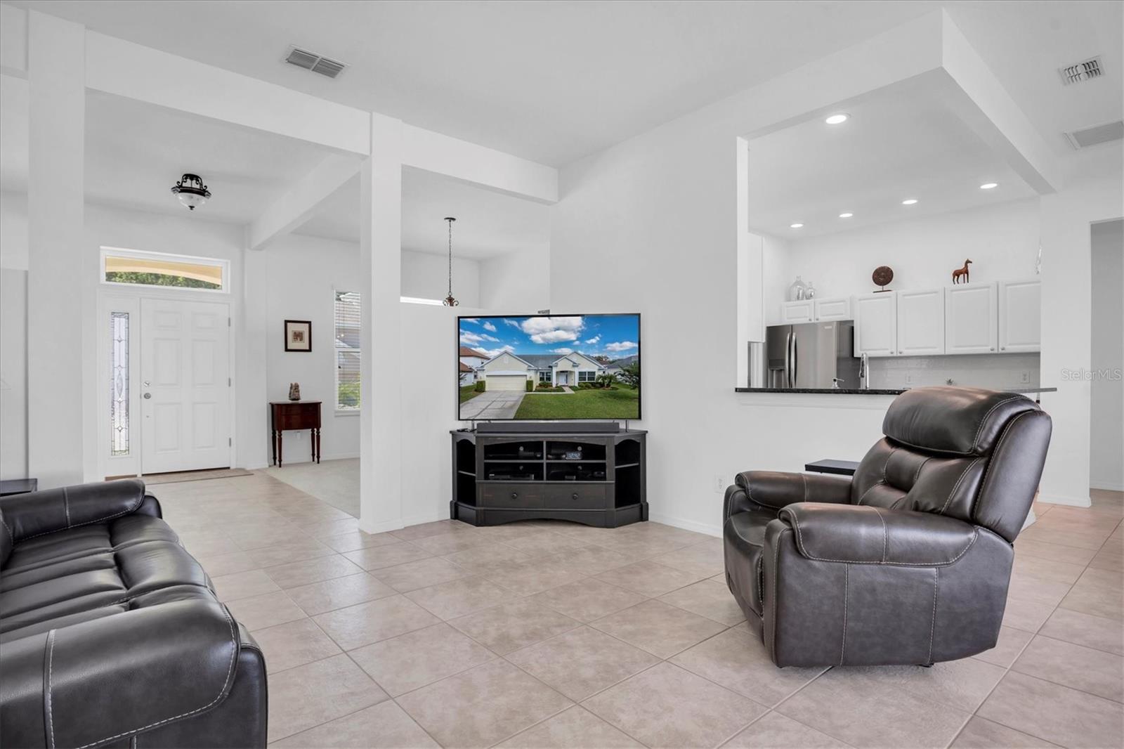 Image 9 of 30 For 4247 Ellinwood Boulevard