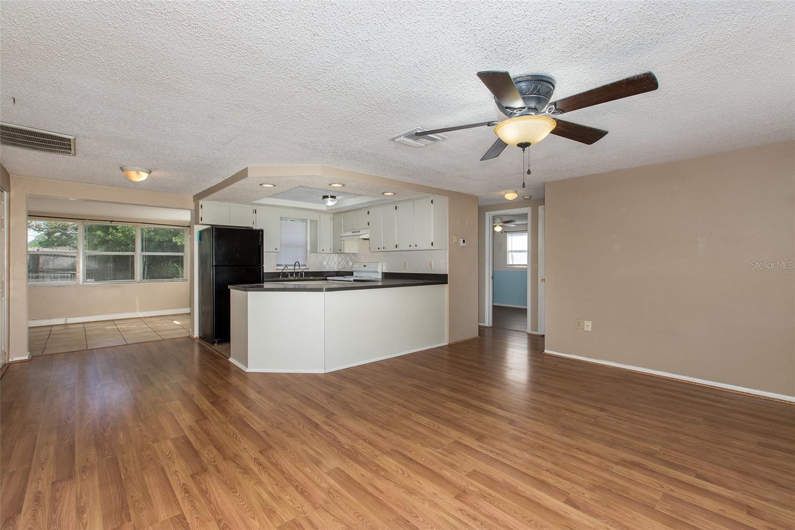 Image 11 of 28 For 5115 Drift Tide Drive